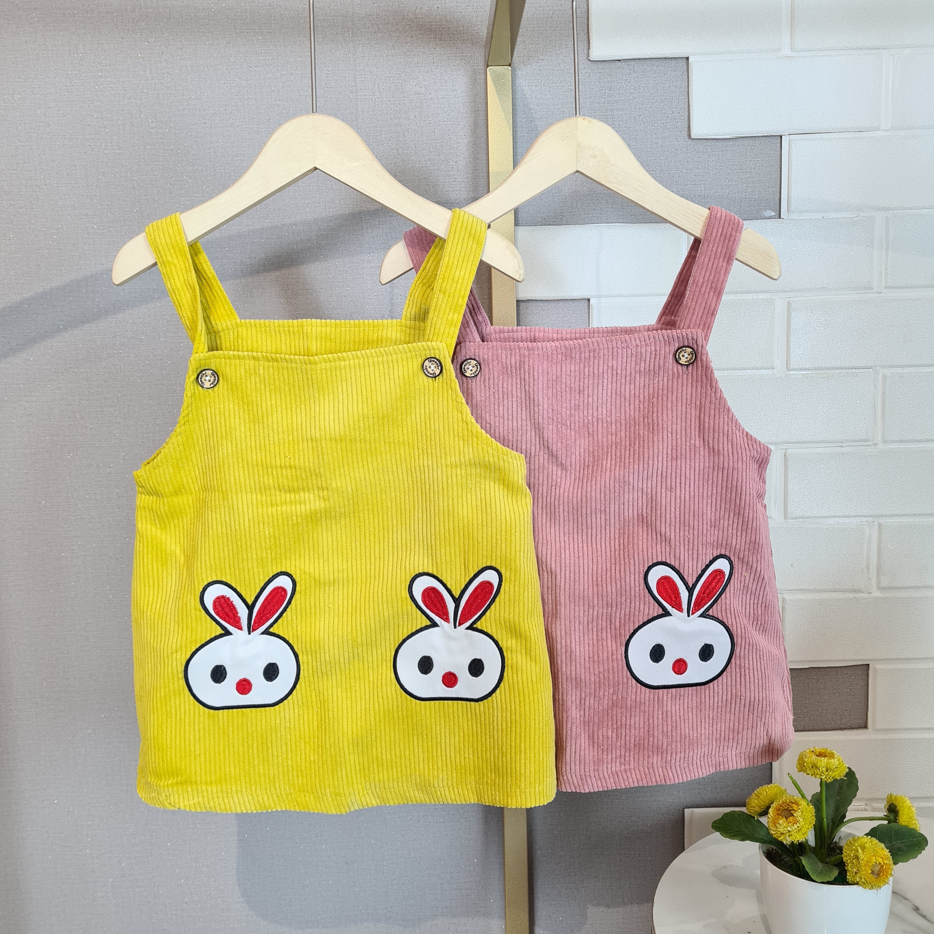 [102425] - Baju Bawahan Overall Fashion Import Anak Perempuan - Motif Rabbit Face