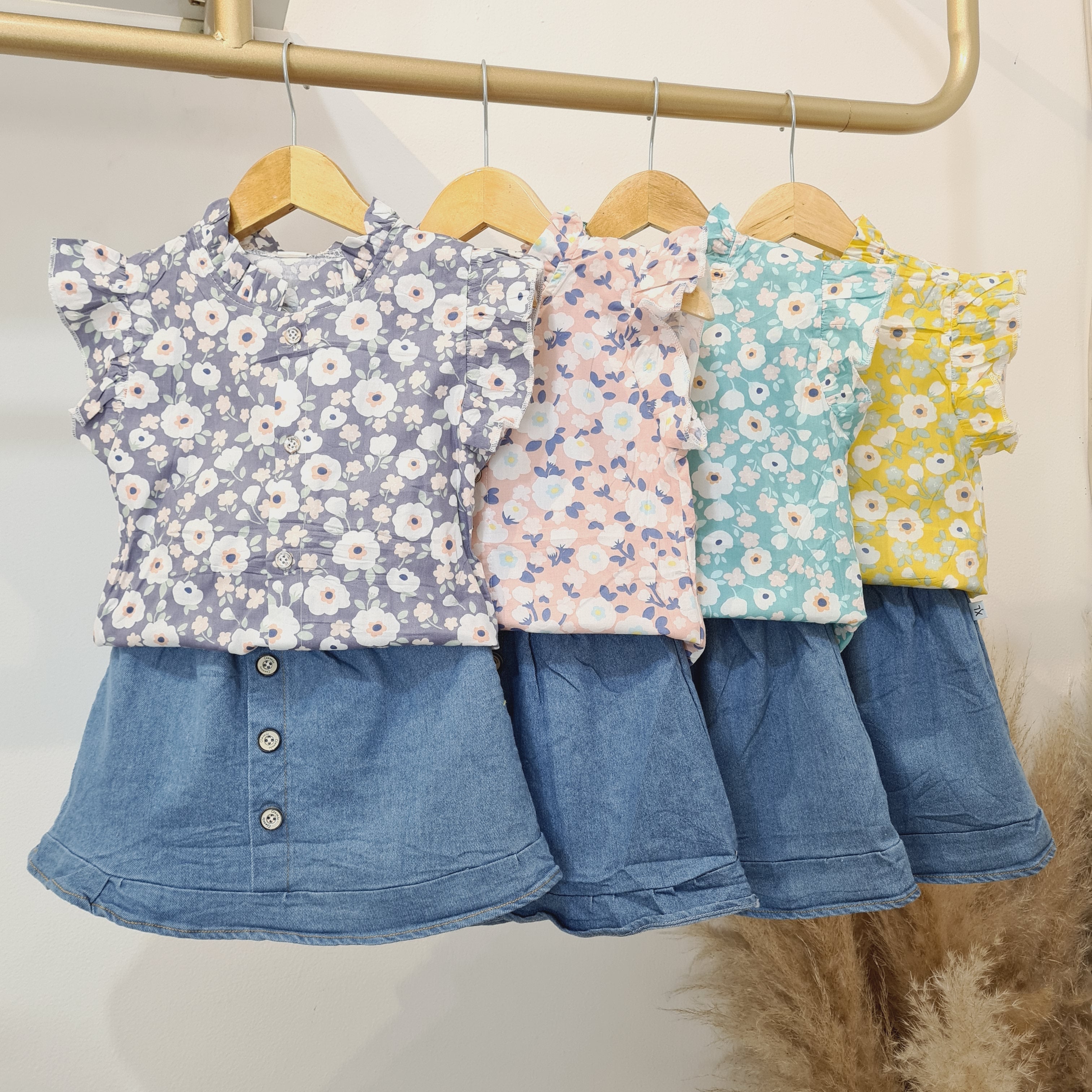 [340327-V1] - Setelan Blouse Rok Denim Anak Perempuan - Motif Flower Pattern