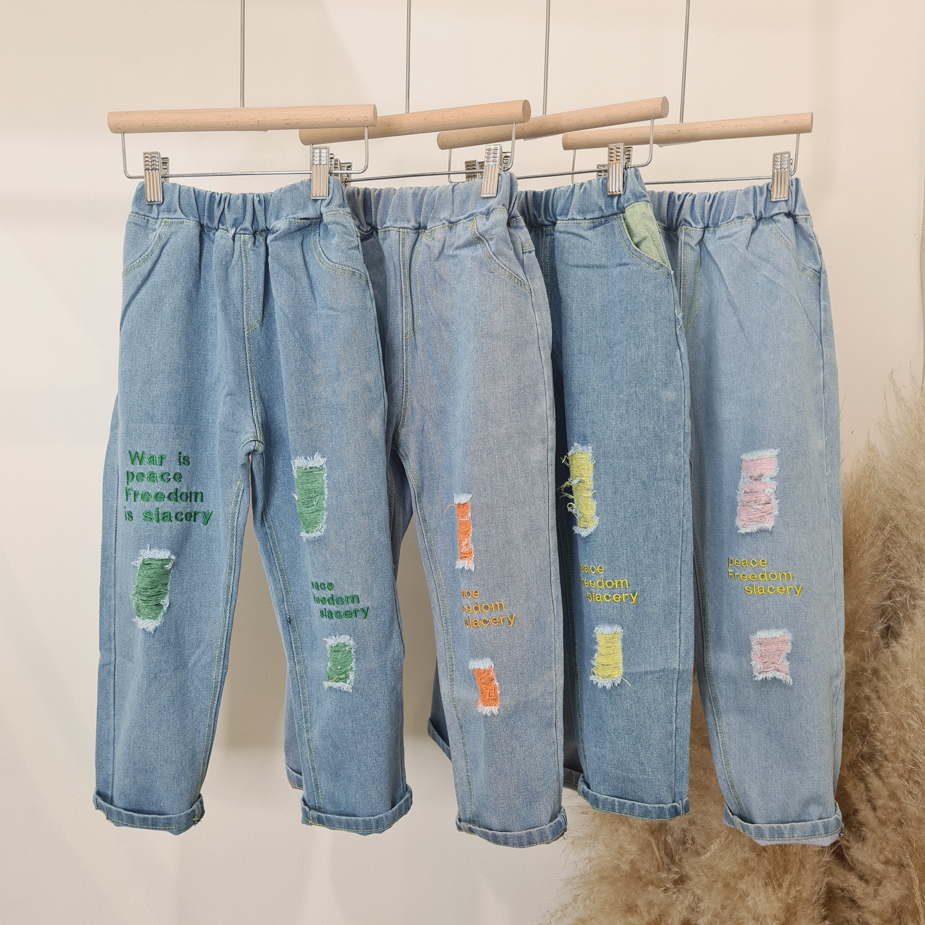 [508210-V1] - Celana Panjang Jeans Sobek Anak Perempuan - Motif Torn Writing