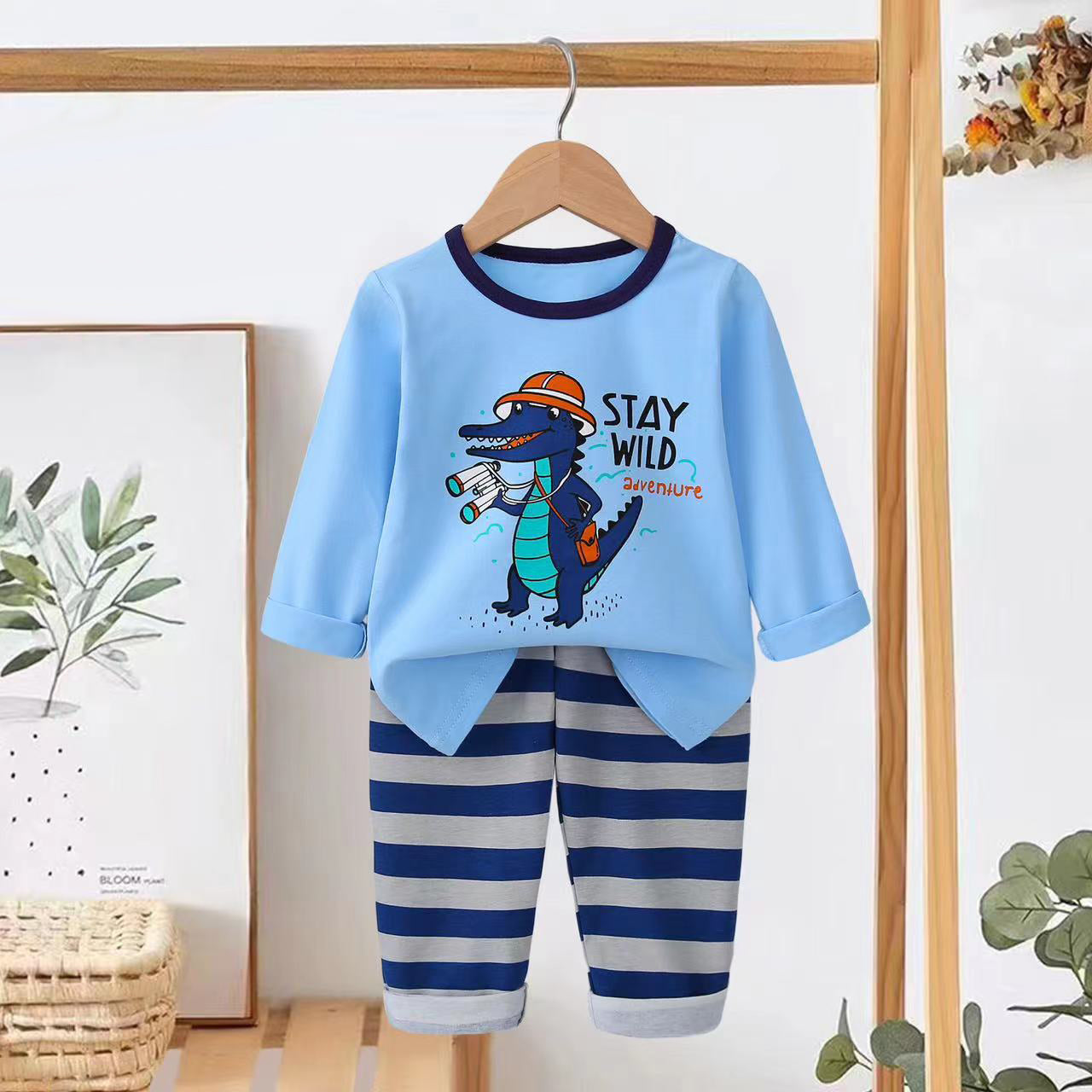 [225839] - Baju Setelan Tidur Piyama Fashion Import Anak Cowok - Motif Adventure Crocodile