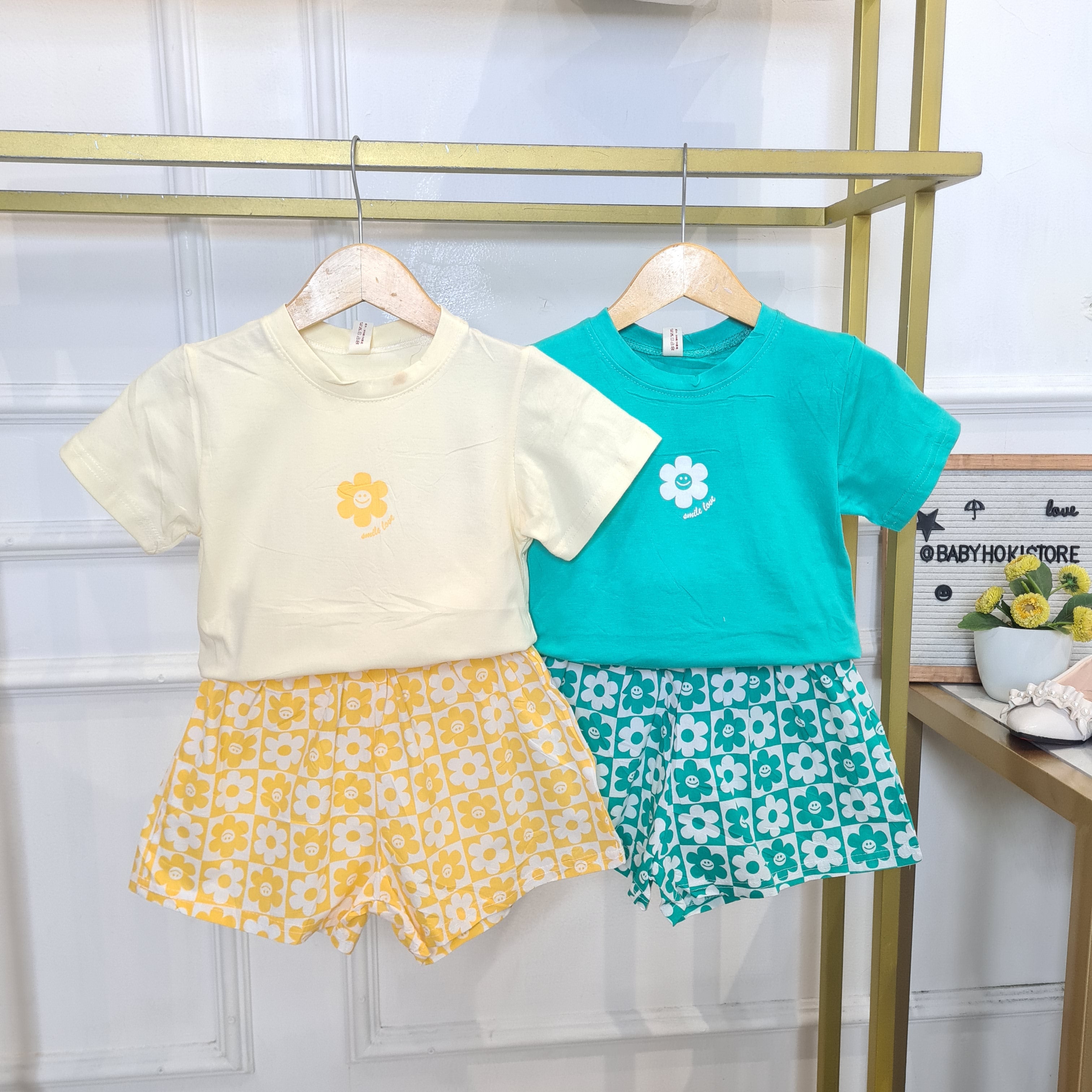 [340428-V1] - Baju Setelan Kaos Celana Pendek Fashion Anak Perempuan - Motif Bloom Flower