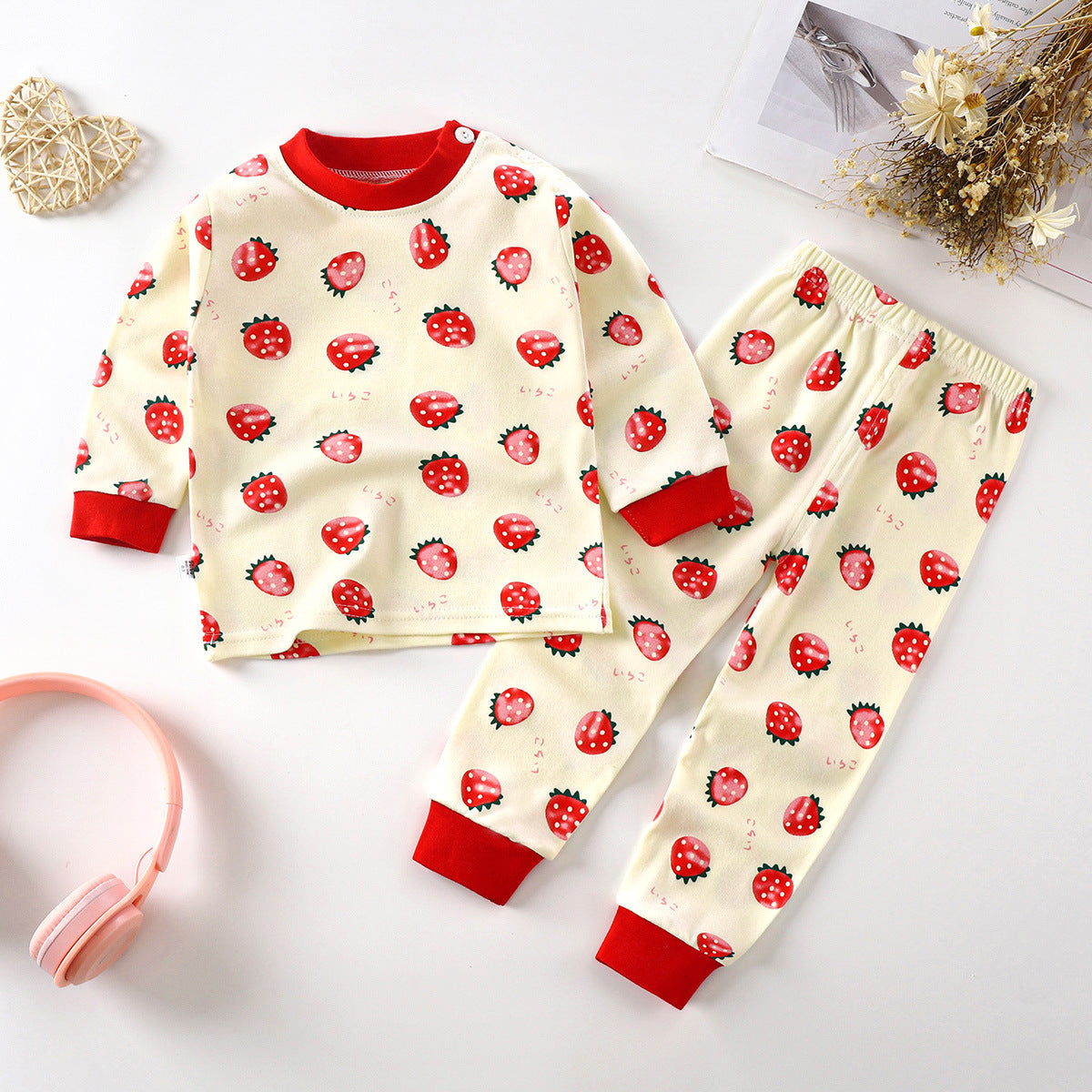 [351349] - Baju Tidur Buah-Buahan Setelan Piyama Anak Cewek - Motif Strawberry Fruit