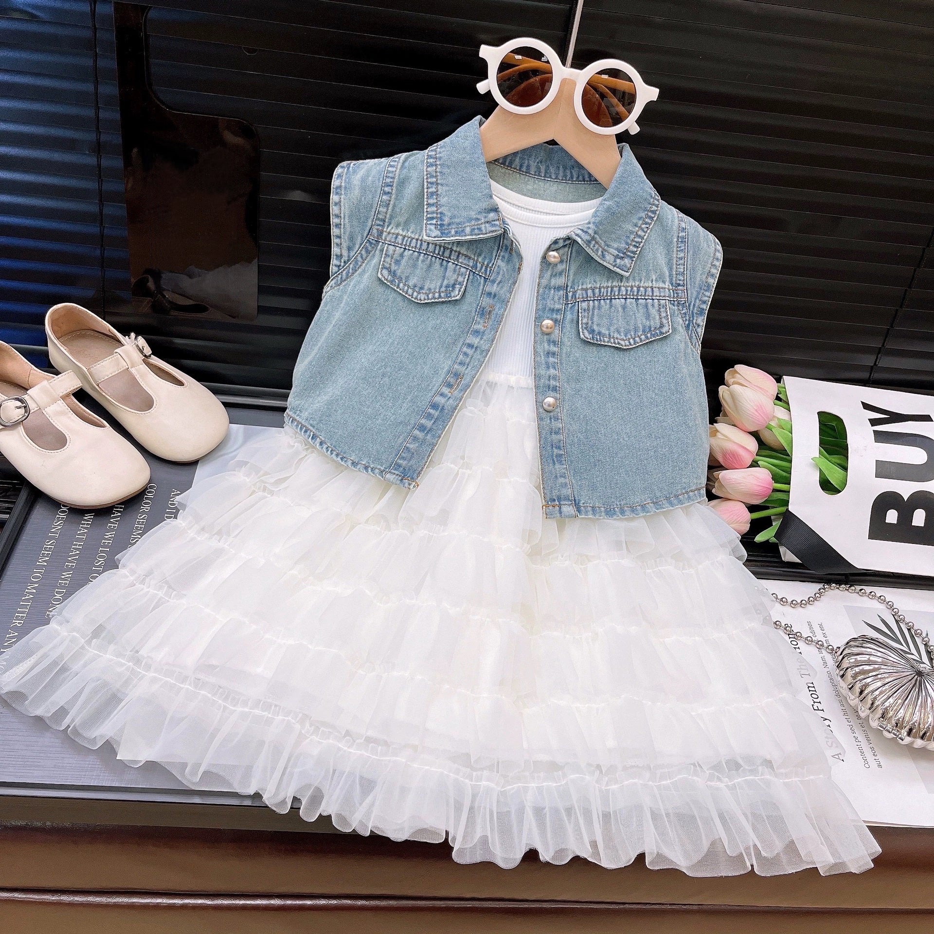 [363831] - Oneset Anak Cewek Setelan Rompi Denim Vest Baju Dress Tutu Putih Tulle Layer Fashion Anak Perempuan Lengan Kutung