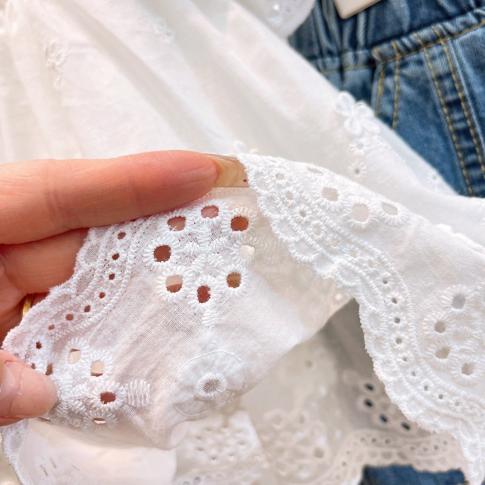 [363832] - Oneset Broderie Off Shoulder Putih Anak Cewek lucu Setelan Baju Lengan Kutung Celana Pendek Fashion Anak Perempuan