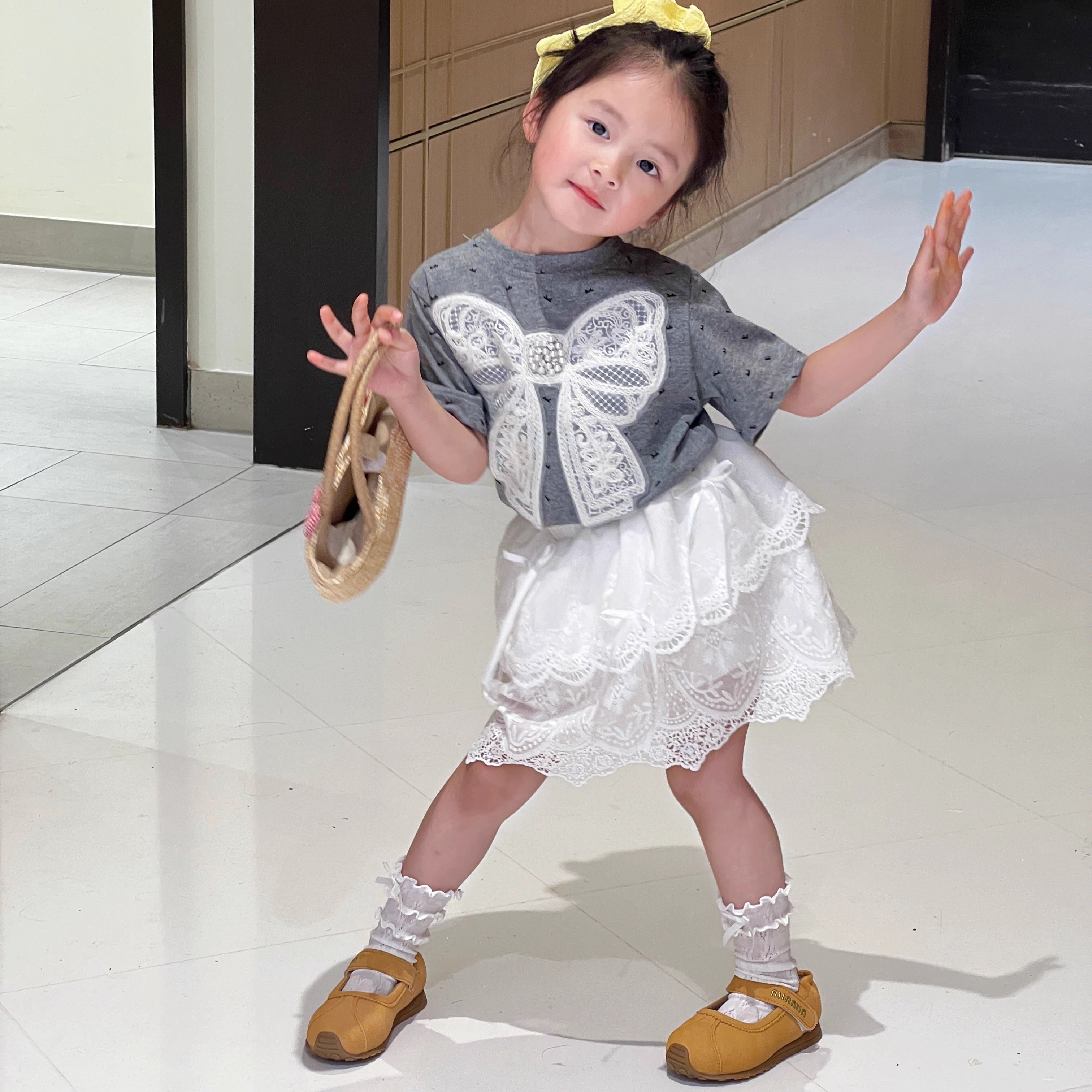 [363843] - Setelan Baju Atasan Kaos Lengan Pendek Bawahan Rok Renda Fashion Anak Perempuan - Motif Big Ribbon - BABYHOKI STORE