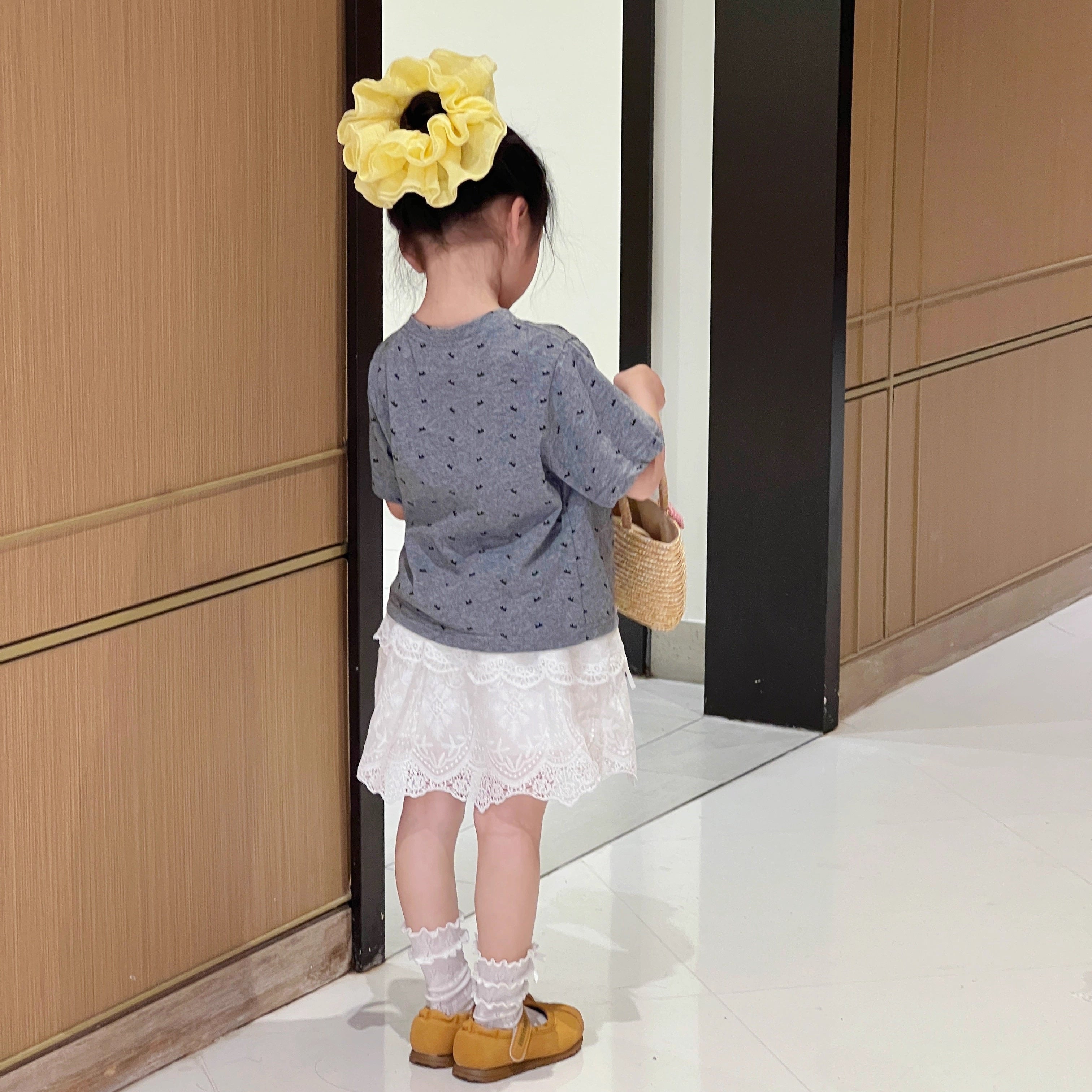 [363843] - Setelan Baju Atasan Kaos Lengan Pendek Bawahan Rok Renda Fashion Anak Perempuan - Motif Big Ribbon - BABYHOKI STORE