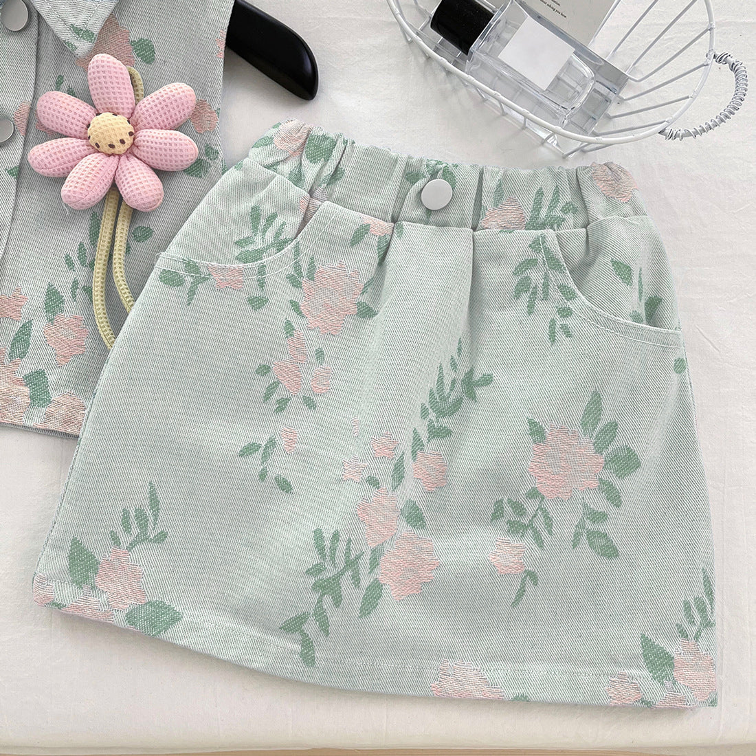 [363845] - Baju Setelan Atasan Rompi Lengan Kutung Denim Bawahan Rok Mini Fashion Anak Perempuan - Motif Flower Pink - BABYHOKI STORE