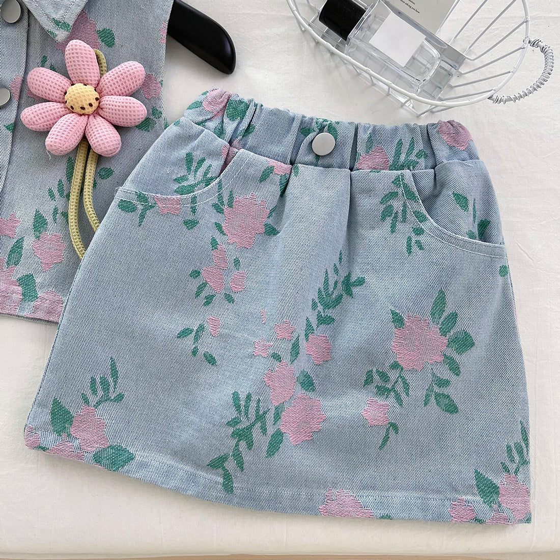[363845] - Baju Setelan Atasan Rompi Lengan Kutung Denim Bawahan Rok Mini Fashion Anak Perempuan - Motif Flower Pink - BABYHOKI STORE