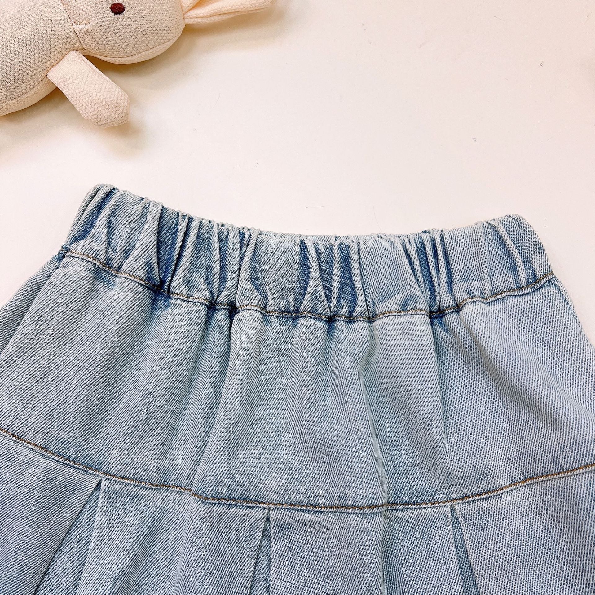 [363846] - One Set 2in1 Setelan Baju Atasan Blouse Lengan Kutung Bawahan Rok Mini Plisket Denim Fashion Anak Perempuan - Motif Renda Animal Fruit - BABYHOKI STORE