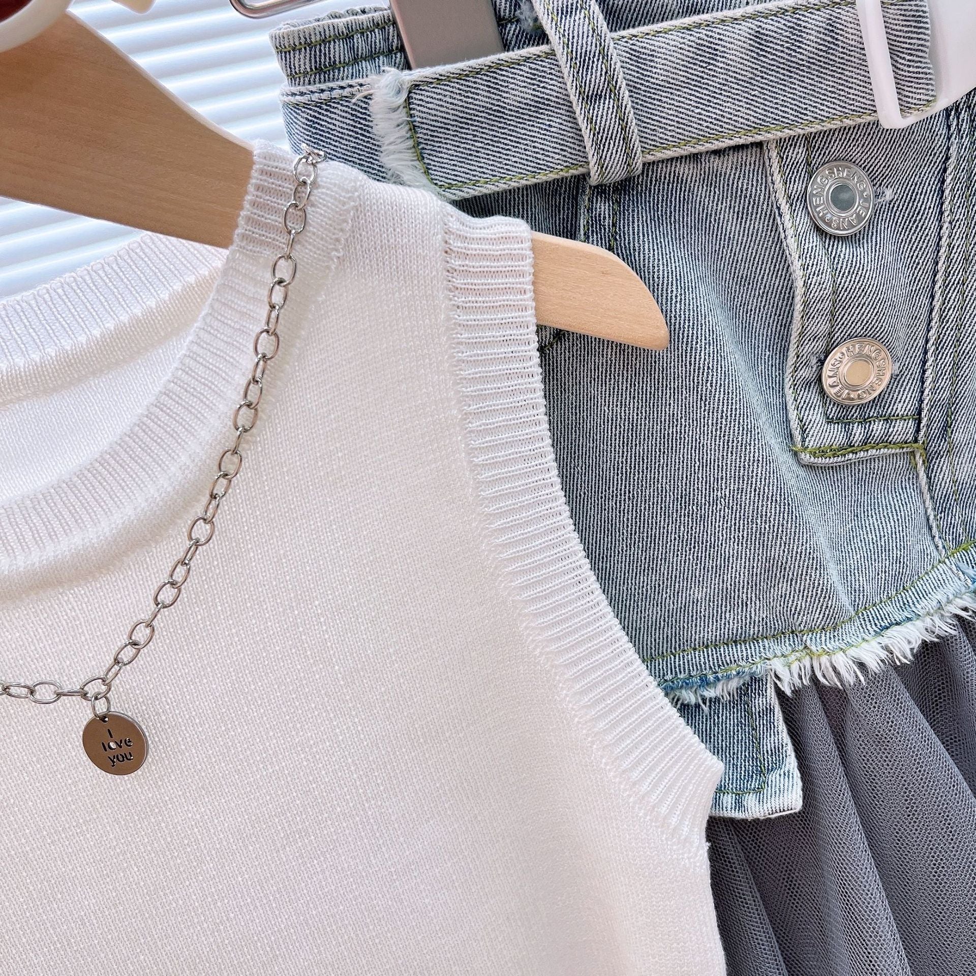 [363861] - One Set Rajut Tanktop & Rok Tulle Denim Baju Setelan Atasan Lengan Kutung Bawahan Mini Skirt Jeans Fashion Korea Anak Perempuan