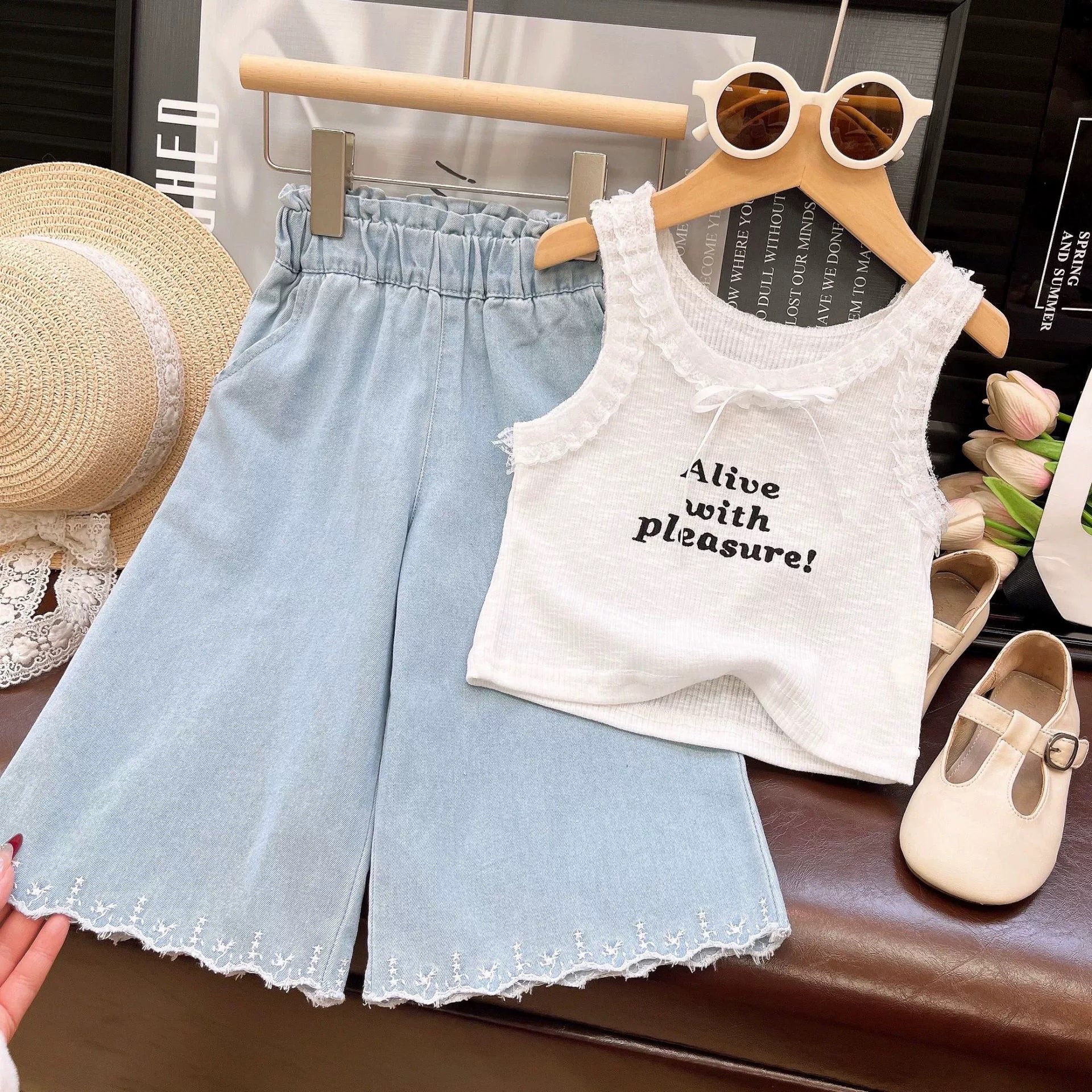 [363865] - One Set Cewek Outfit Korean Style Baju Setelan Tanktop Atasan Lengan Kutung Bawahan Celana Panjang Kulot Denim Fashion Anak Perempuan