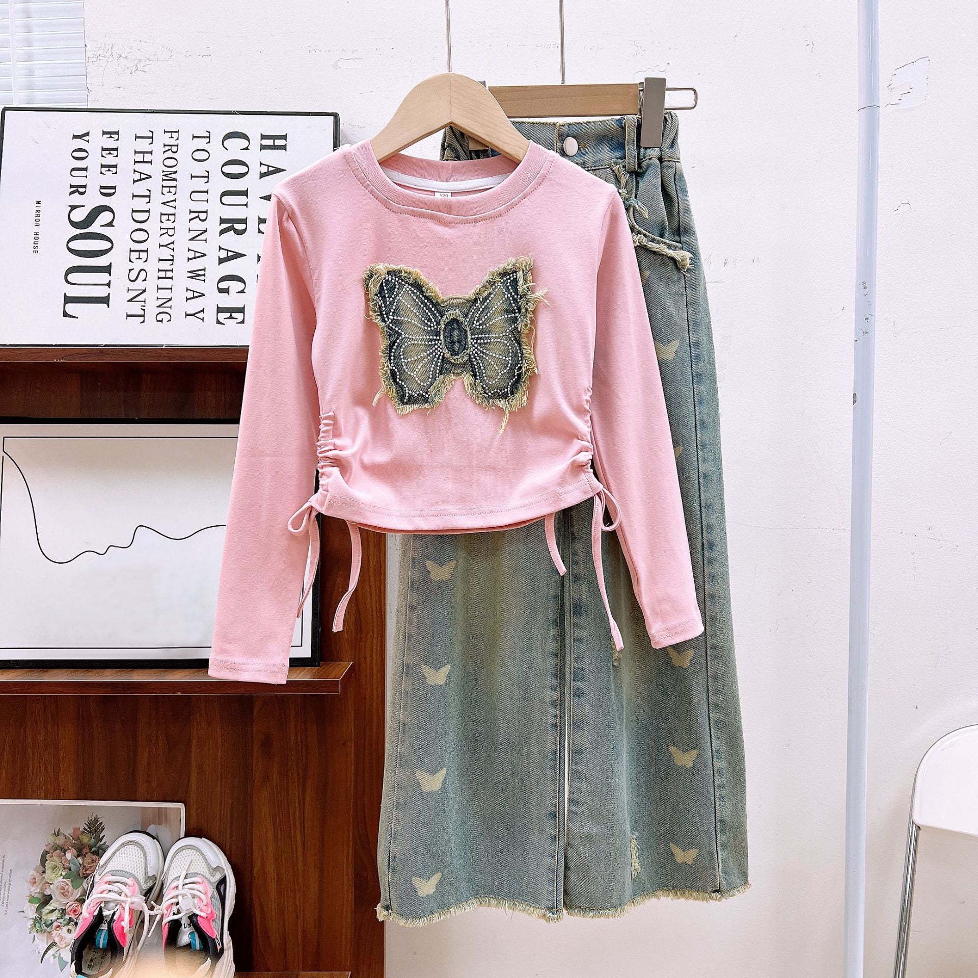 [363870] - One Set Anak Cewek 4-9 Tahun Setelan Baju Atasan Lengan Panjang Bawahan Celana Panjang kulot Denim Fashion Anak Perempuan - Motif Butterfly