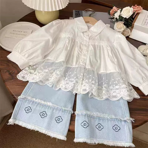 [363871] - Baju Setelan Atasan Blouse Lengan Panjang Brokat Putih Bawahan Celana jeans Panjang Kulot Fashion Anak Perempuan - Motif