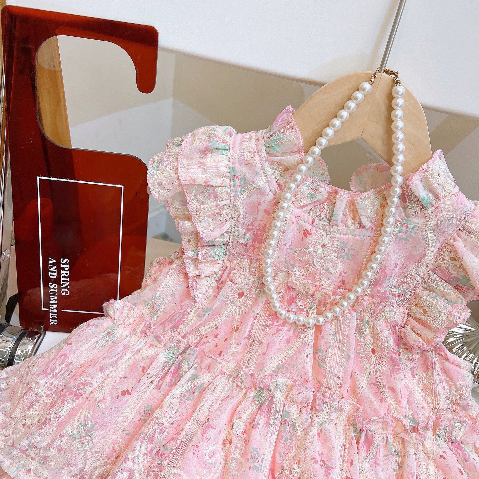 [363876] - One Set Renda Floral Cewek Setelan Baju Atasan Renda Lengan Kutung Bawahan Celana Pendek Fashion Anak Perempuan