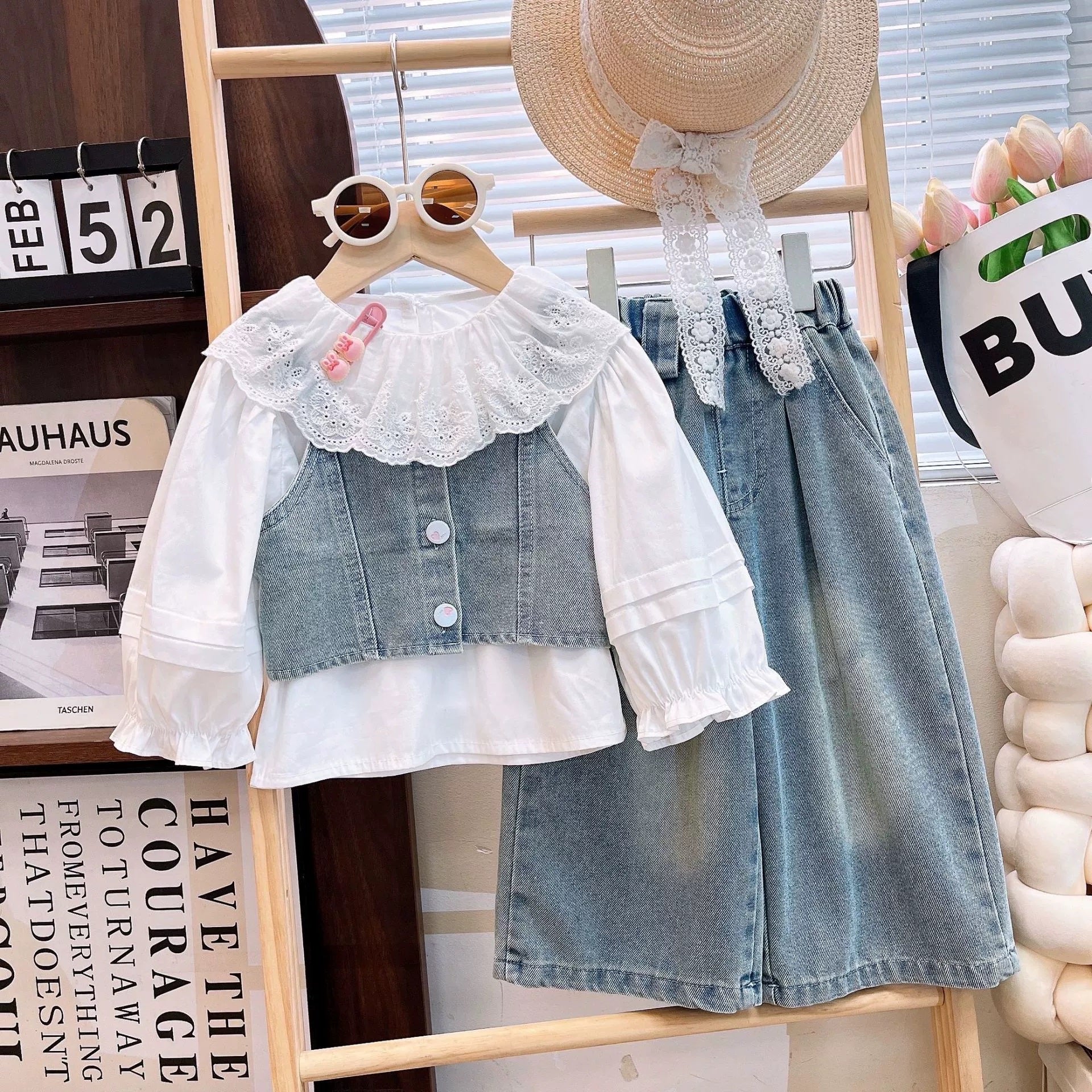[363890] - One Set 3in1 Baju Setelan Atasan Rompi Denim Blouse Renda Lengan Panjang Bawahan Celana Panjang Jeans Kulot Fashion Anak Perempuan Outfit Fashion Korean Style Anak Cewek Kekinian
