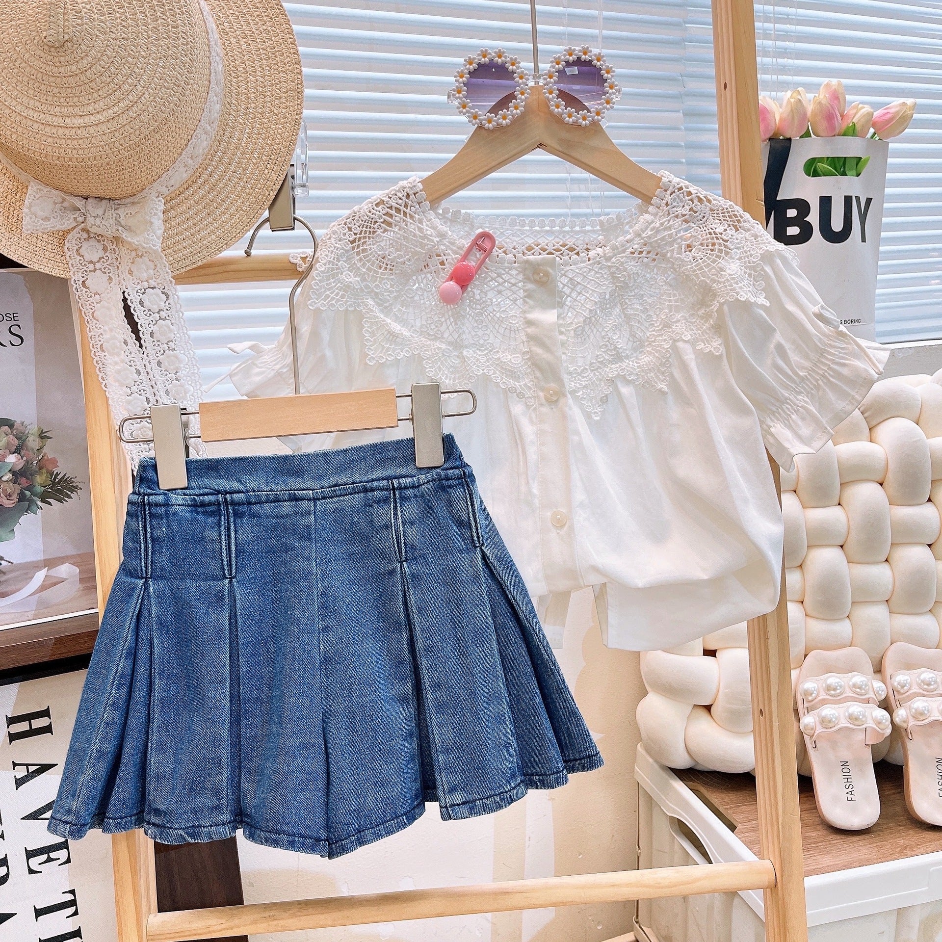 [363894] - One Set 2in1 Setelan Baju Atasan Blouse Katbol Lengan Pendek Bawahan Rok Mini Plisket Denim Fashion Anak Perempuan - Motif Top Katbol Bottom Plisket - BABYHOKI STORE