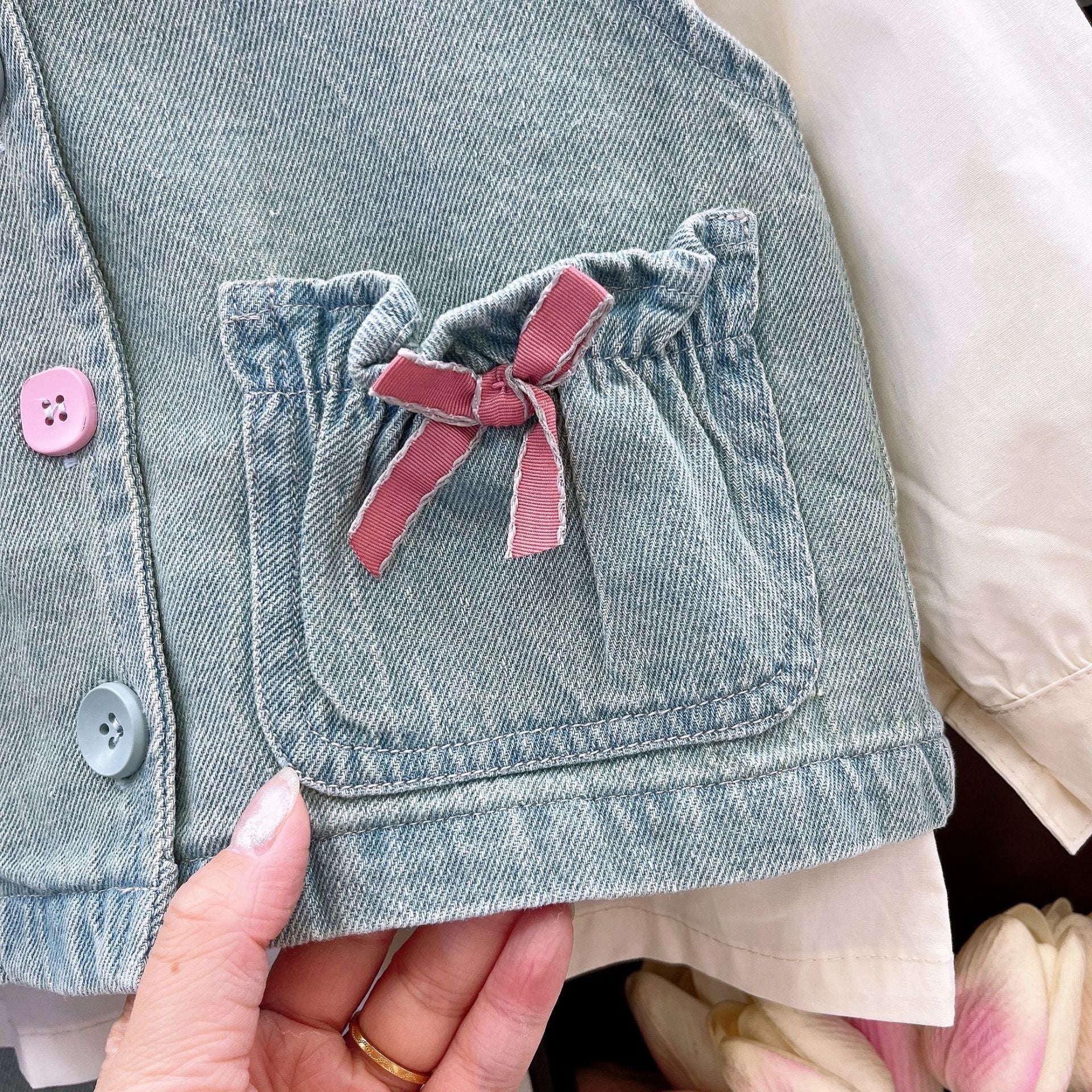 [363908] - One Set 3in1 Baju Setelan Atasan Blouse Renda Lengan Panjang Vest Kutung Denim Bawahan Celana Panjang Denim Fashion Anak Cewek Perempuan - Motif Love Star - BABYHOKI STORE