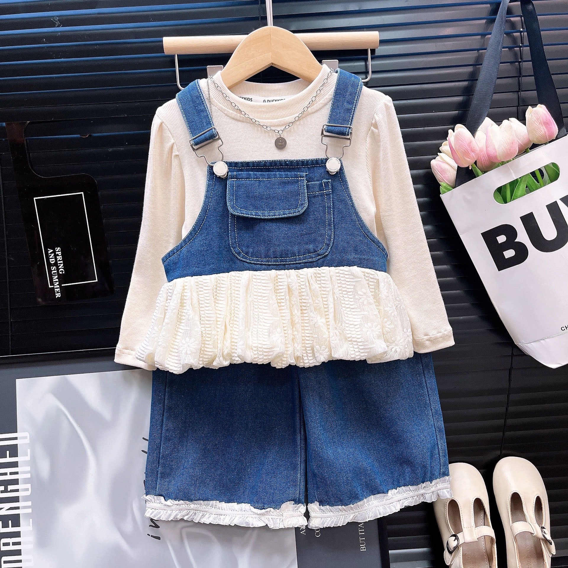 [363915] - One Set 3in1 Baju Setelan Atasan Lengan Panjang Vest Kutung Denim Renda Bawahan Celana Panjang Kulot Denim Fashion Anak Cewek Perempuan - Motif Lace Pockets - BABYHOKI STORE - BABYHOKI STORE