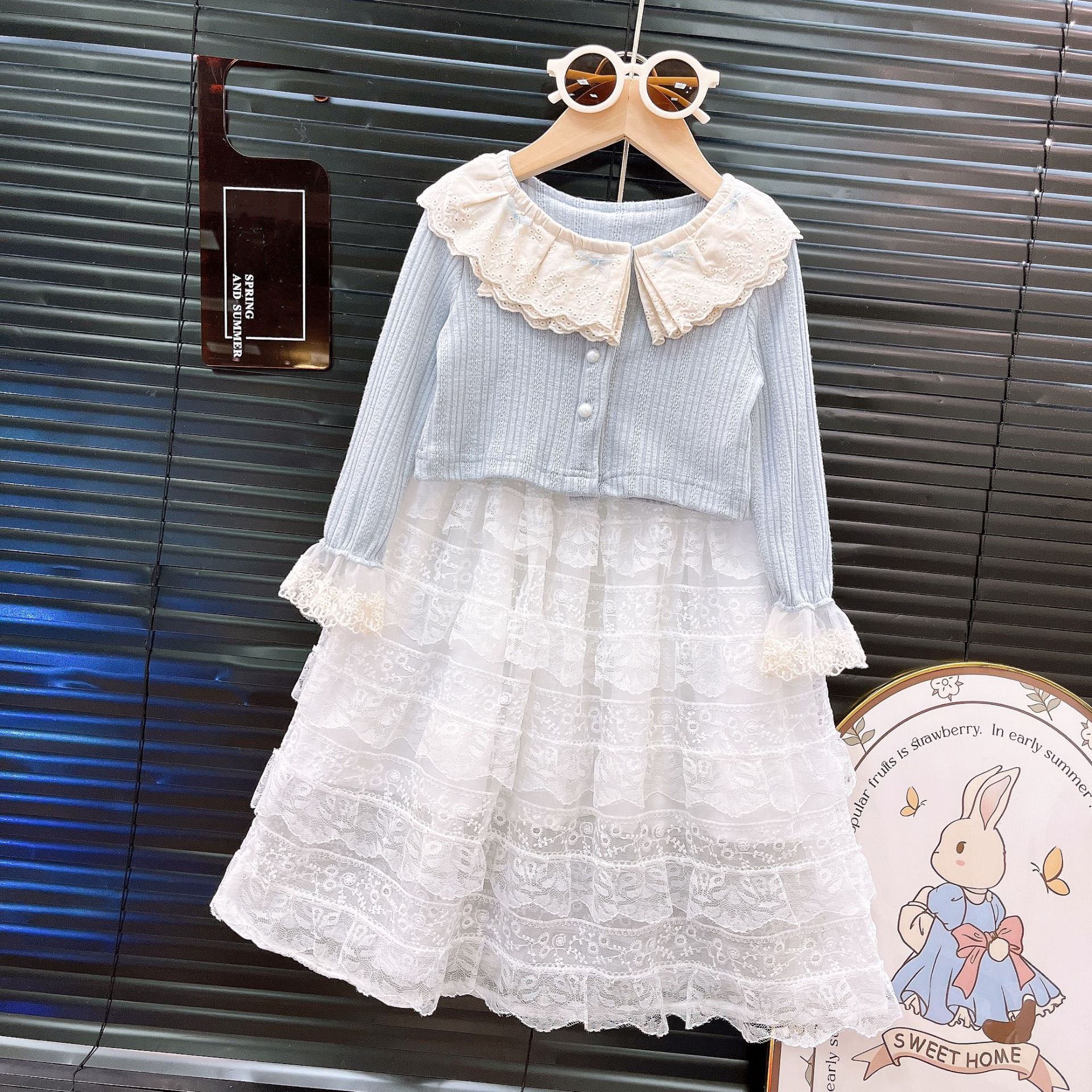 [363933] - One Set 2in1 Baju Setelan Atasan Cardigan Vest Lengan Panjang Bawahan Panjang Rok Renda Korean Fashion Anak Cewek Perempuan - Motif Cute Lace - BABYHOKI STORE