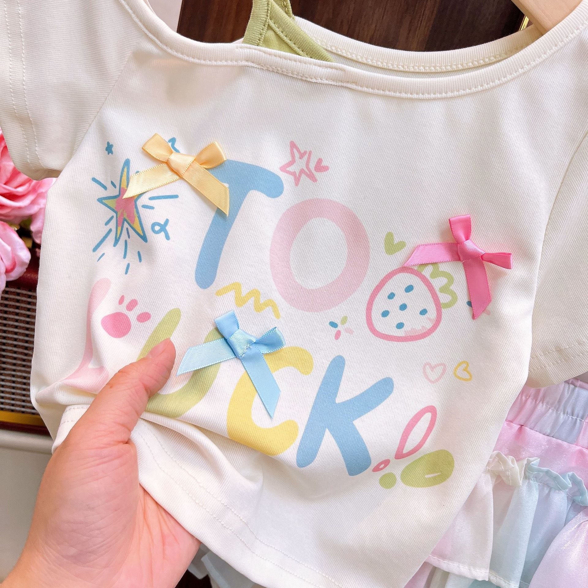 [363950] - One Set 2in1 Baju Setelan Atasan Kaos Lengan Pendek Bawahan Celana Rok Pendek Tutu Fashion Korean Style Trendy Anak Cewek Perempuan - Motif Small Ribbon & Star - BABYHOKI STORE
