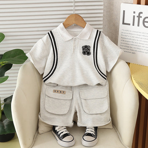 [368593] - One Set 2in1 Baju Setelan Atasan Polo Lengan Pendek Bawahan Celana Pendek Comfortable Casual Fashion Anak Laki Laki Cowok - Motif Animals On The Chest - BABYHOKI STORE