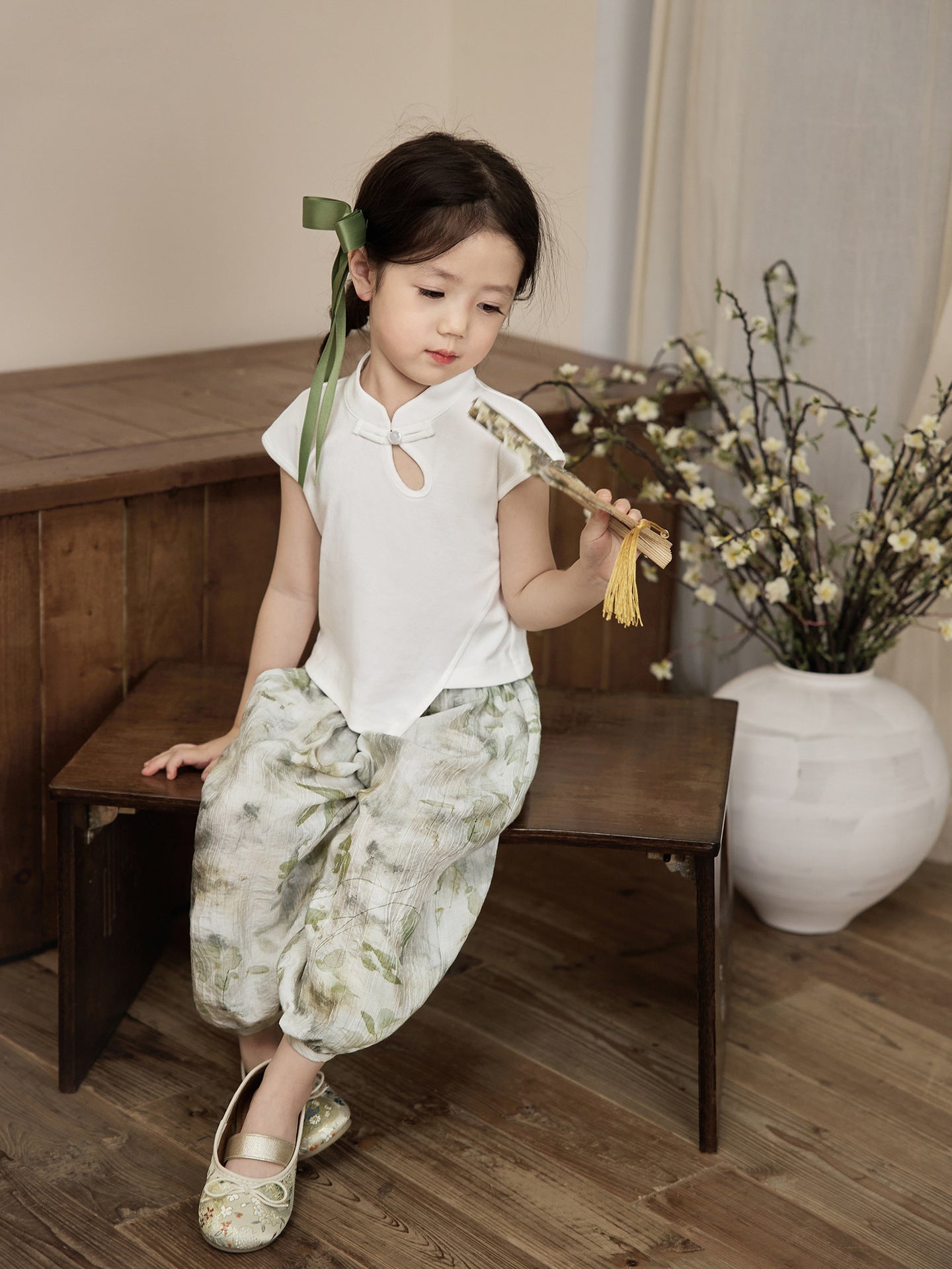 [5071061] - Setelan Baju Kutung Celana Panjang Fashion Anak Perempuan - Motif Calligraphy Art