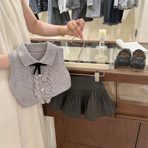 [5071176] - One Set 2in1 Baju Setelan Atasan Knit Kerah Lengan Kutung Bawahan Rok Pendek Comfort Fashion Style Anak Perempuan Cewek - Motif Cute Ribbon - BABYHOKI STORE