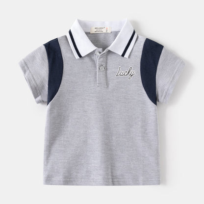 [5131117] - Atasan Baju Polo Lengan Pendek Anak Laki-Laki - Motif Lucky Collar Writing