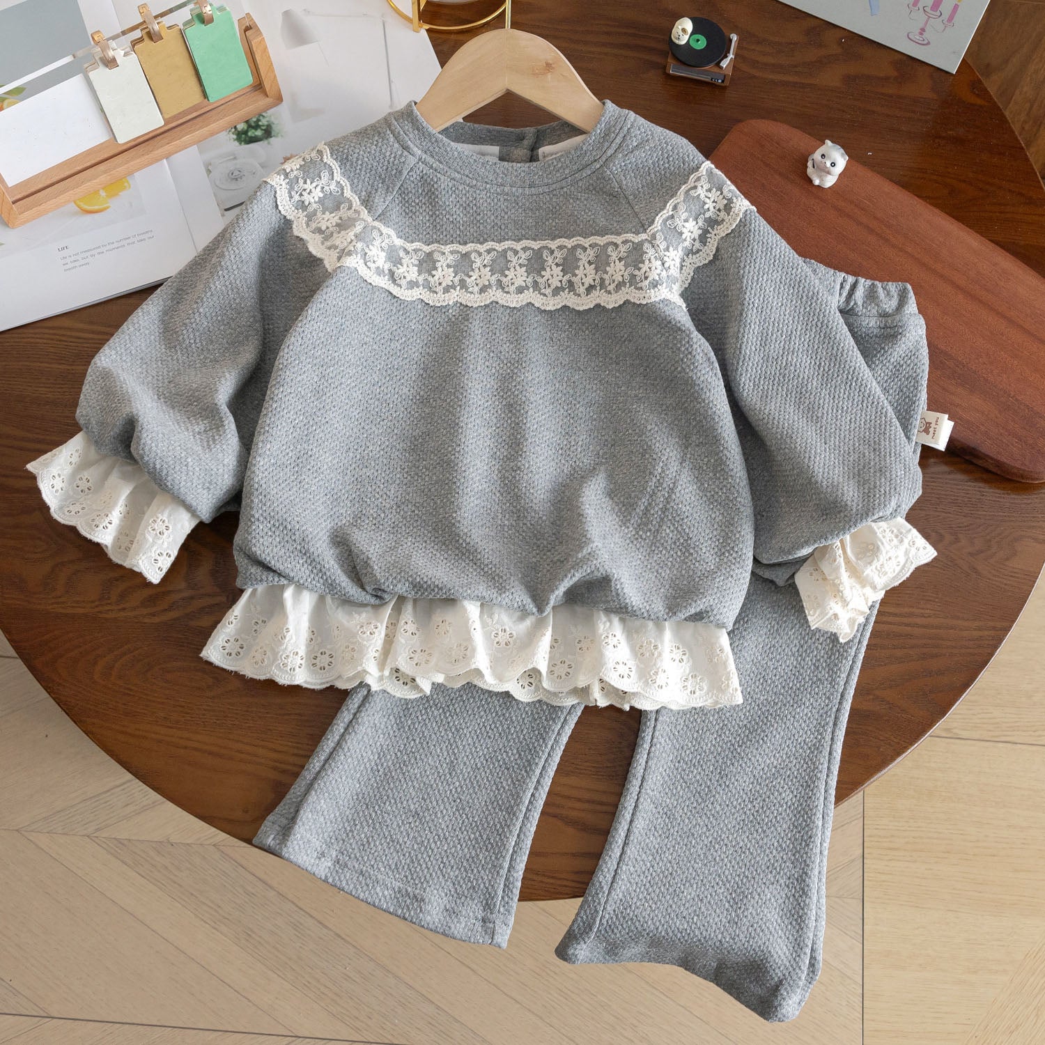 [907104] - One Set 2in1 Baju Setelan Outerwear Atasan Sweater Lengan Panjang Bawahan Celana Panjang Korean Style Fashion Anak Perempuan Cewek - Motif Cute Lace - BABYHOKI STORE