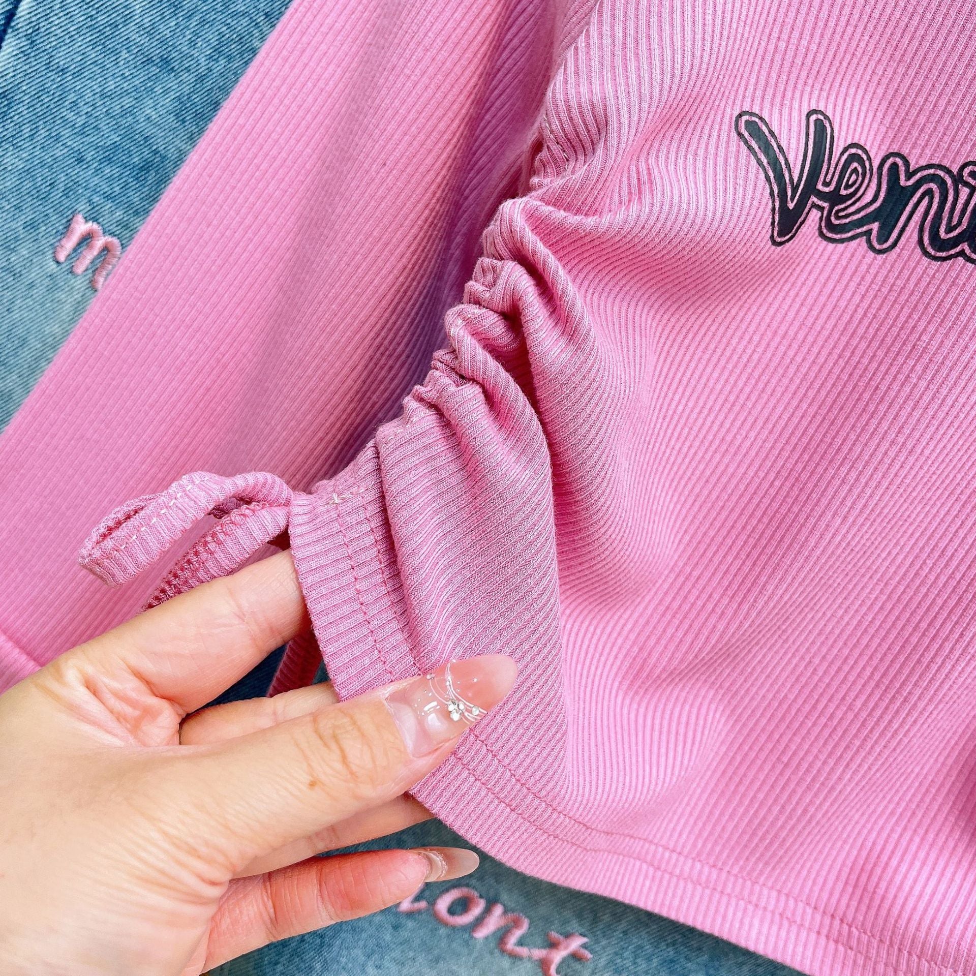 [363796] - Setelan Pink Ala Korea Baju Kaos Lengan Panjang Celana Panjang Jeans Fashion Anak Perempuan Cewek - Motif Vent Red