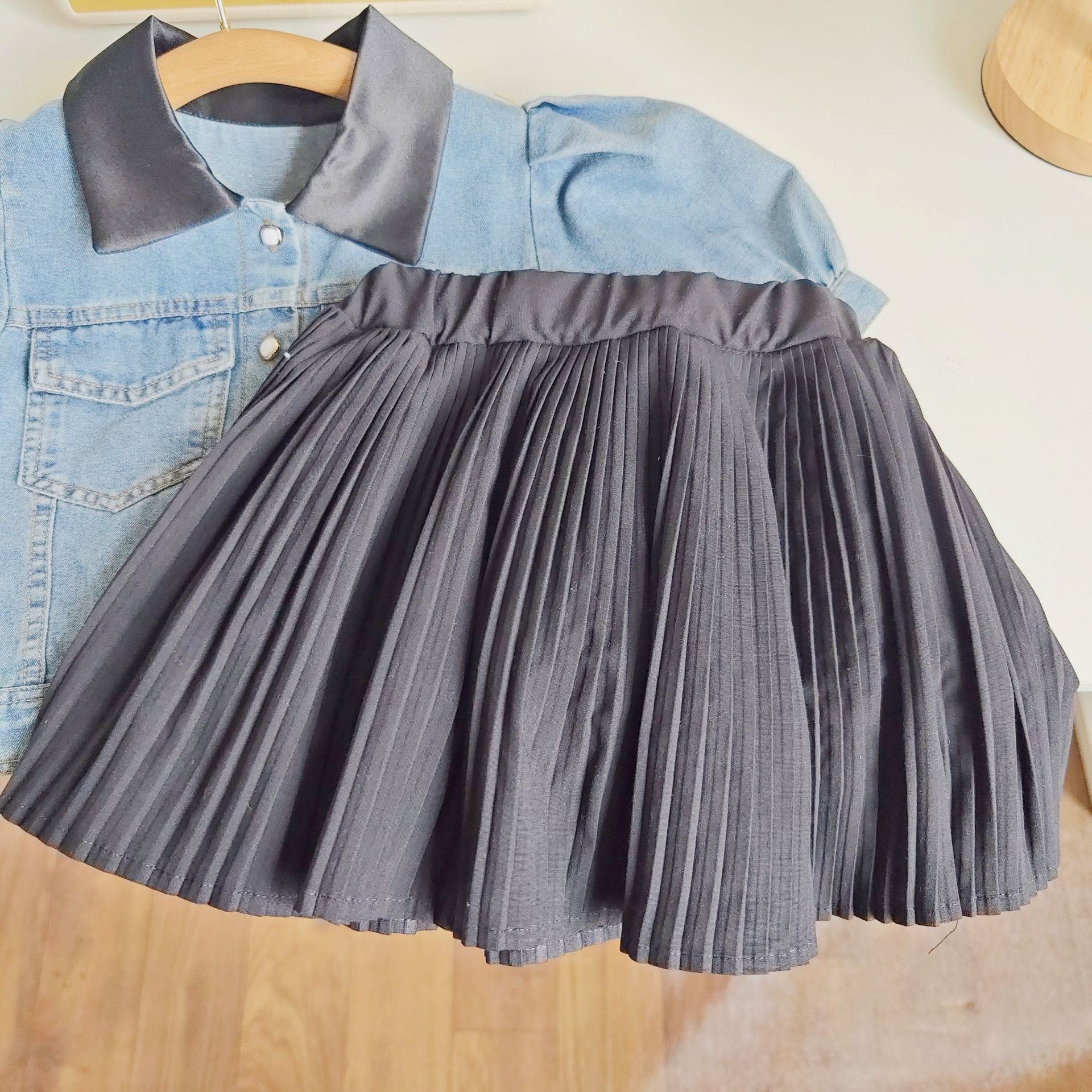 BABYHOKI STORE Usia 7 8 9 10 Tahun Baju Anak Tanggung Cewek [363623] - Setelan Blouse Jeans Bawahan Rok Anak Perempuan - Motif Plain Fold