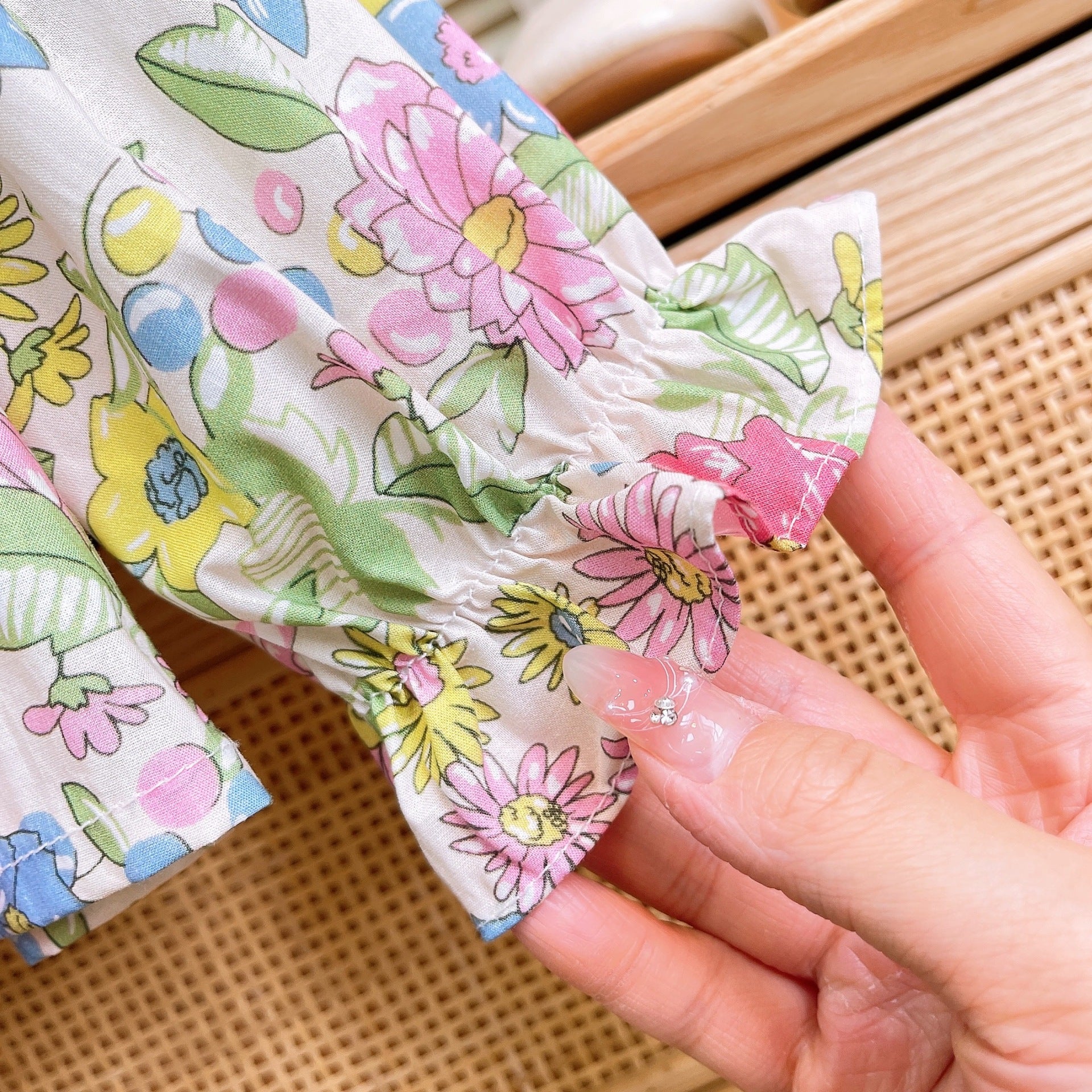 [363788] - Setelan One Set Baju Blouse Lengan Panjang Celana Cut Bray Jeans Panjang Fashion Anak Perempuan - Motif Colorful Flower