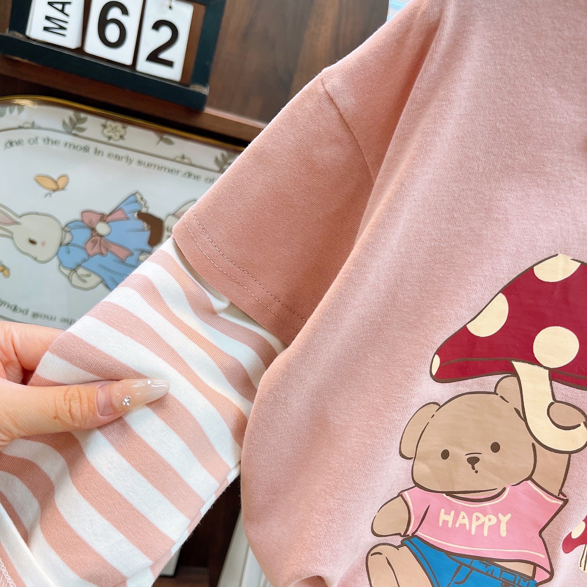 [363942] - One Set 2in1 Baju Setelan Atasan Kaos Lengan Panjang Bawahan Celana Panjang Jeans Kulot Fashion Korean Style Anak Cewek Perempuan - Motif Happy Bear - BABYHOKI STORE