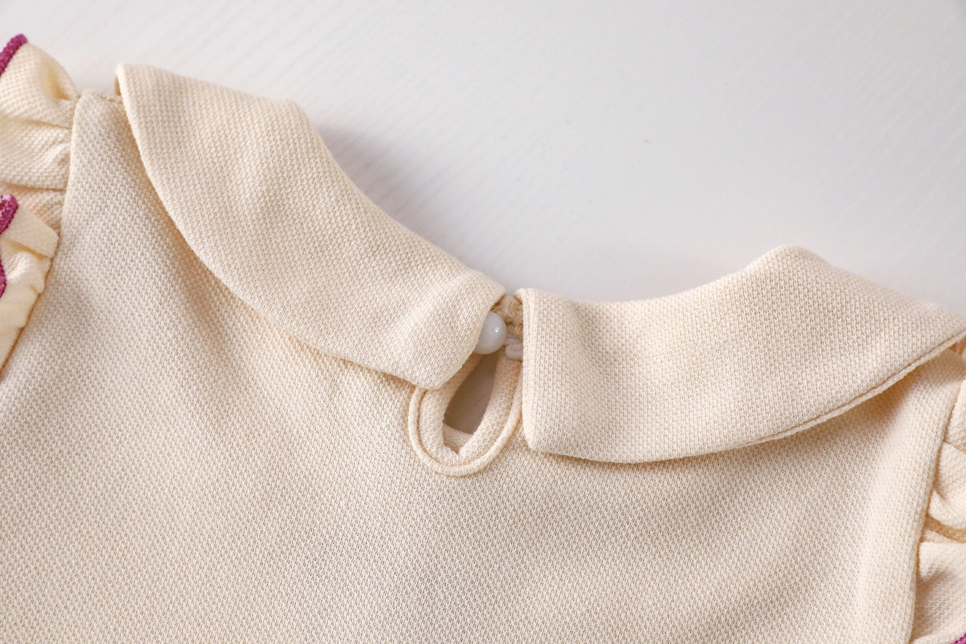 [721107] - Baju Atasan Blouse Lengan Pendek Ruffle Anak Perempuan - Motif Plain Heart