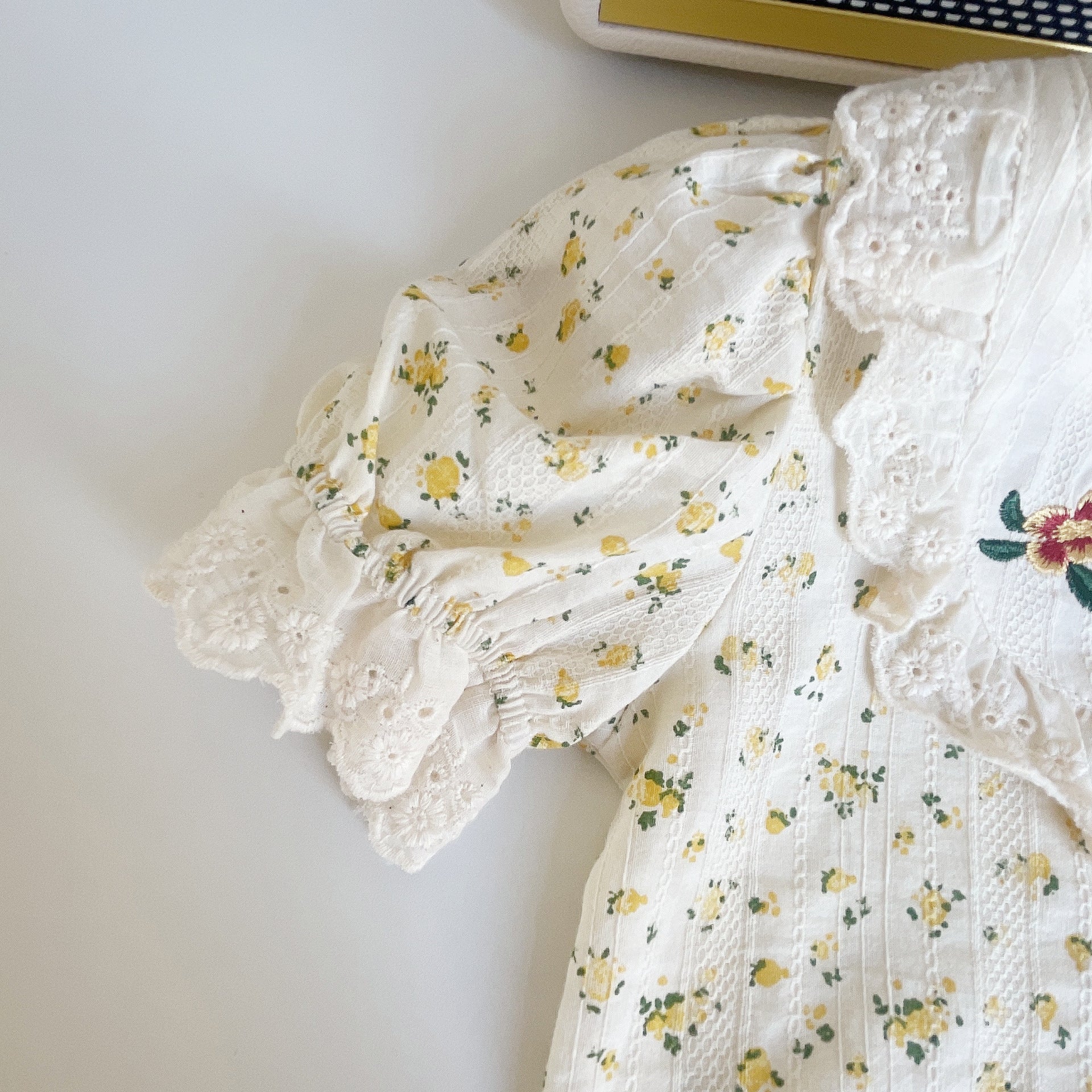 BABYHOKI STORE Usia 7 8 9 10 Tahun Baju Anak Tanggung Cewek [363630] - Setelan Blouse Kancing Celana Jeans Bordir Anak Perempuan - Motif Flower