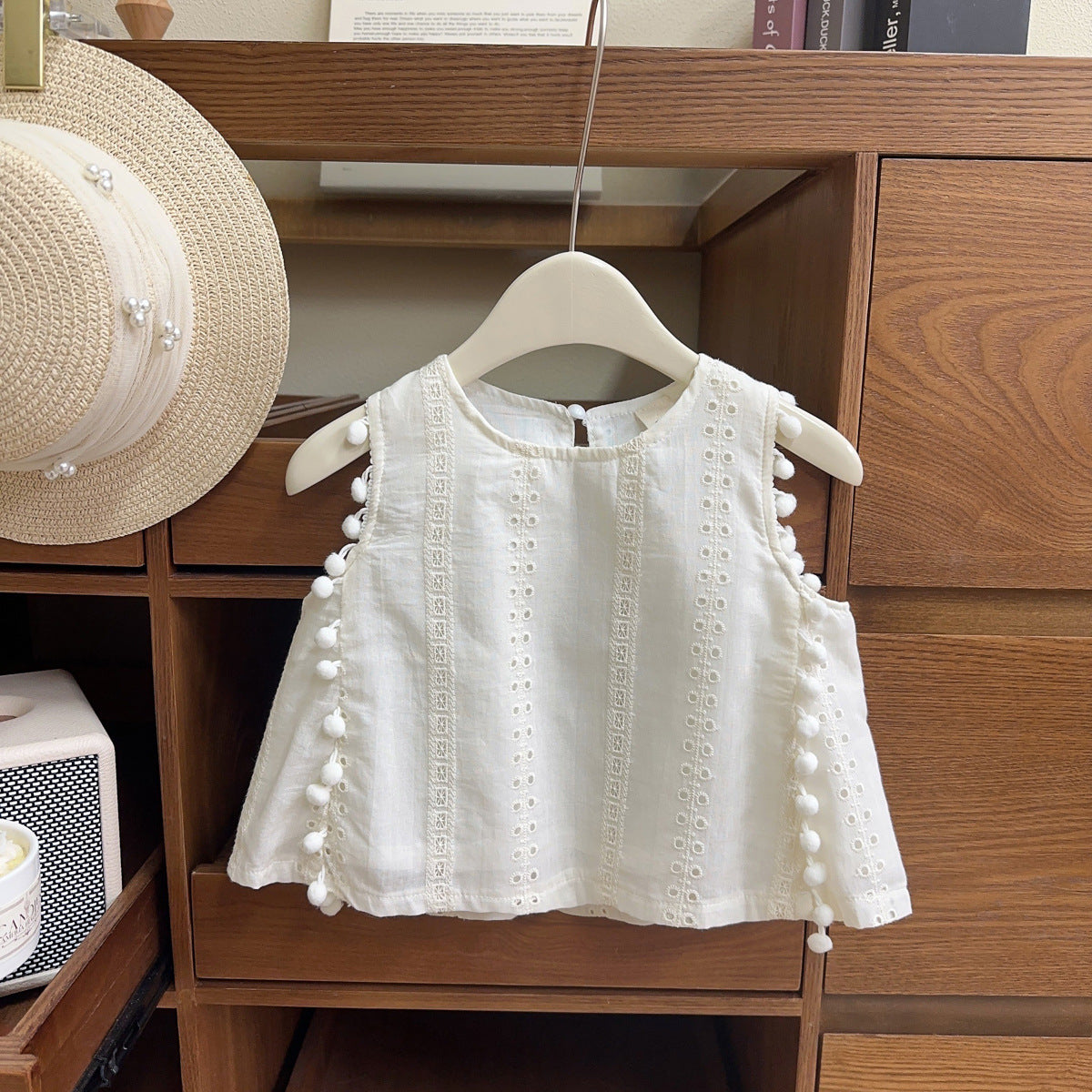 [963247] - One Set 2in1 Baju Setelan Atasan Blouse Lengan Kutung Bawahan Panjang Jeans Kulot Korean Style Anak Perempuan Cewek - Motif Pom Pom - BABYHOKI STORE