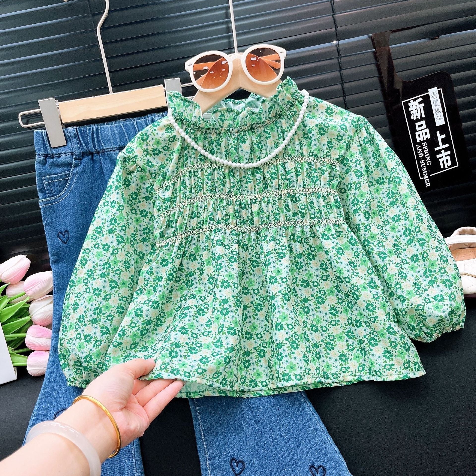[363829] - Setelan Baju Blouse Lengan Panjang Celana Jeans Panjang Fashion Anak Perempuan - Motif Little Heart Flower