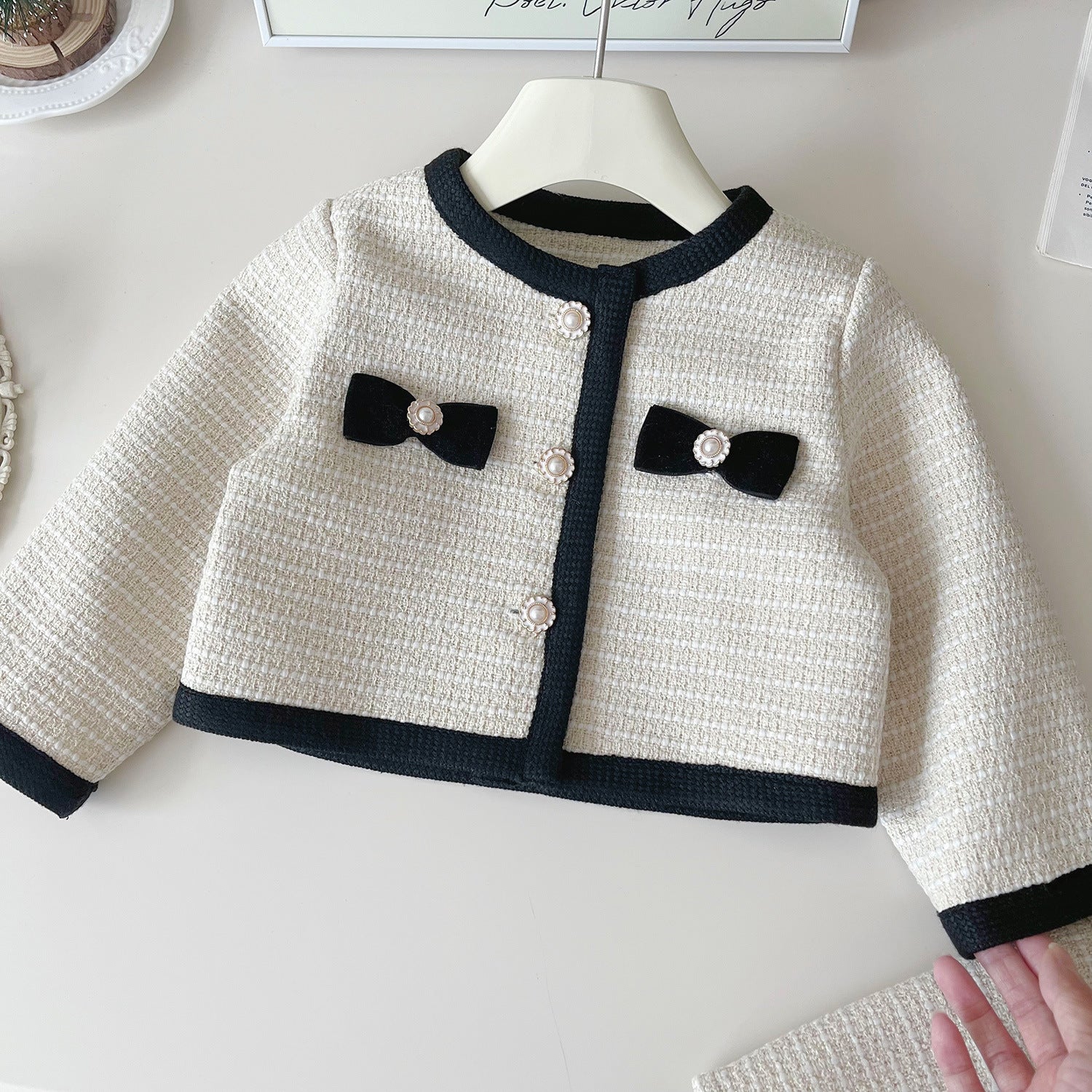 [963145] - One Set 2in1 Baju Setelan Atasan Lengan Panjang Bawahan Celana Rok Pendek Korean Version Style Anak Perempuan Cewek - Motif Pearl Tie - BABYHOKI STORE - BABYHOKI STORE