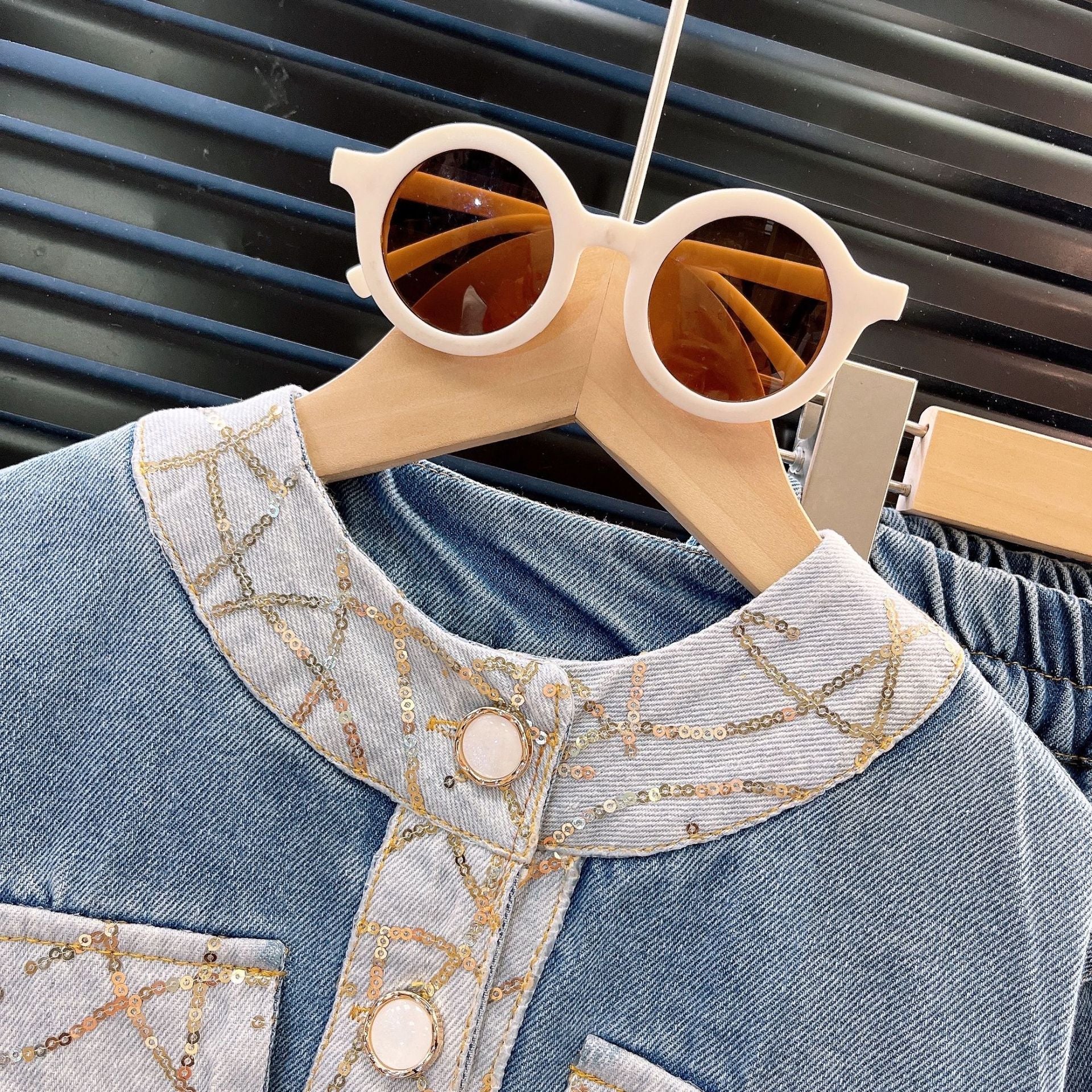 [363897] - One Set 2in1 Baju Setelan Atasan Lengan Panjang Denim Bawahan Celana Panjang Denim Fashion Anak Perempuan - Motif Round Jewelry - BABYHOKI STORE