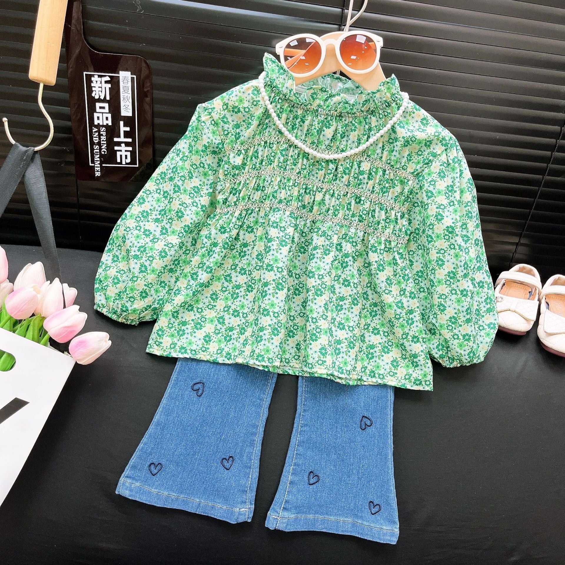 [363829] - Setelan Baju Blouse Lengan Panjang Celana Jeans Panjang Fashion Anak Perempuan - Motif Little Heart Flower