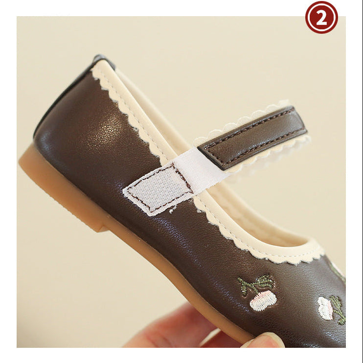 [381295 Size 21-35] - Sepatu Flat Slip On Korean Version Trendy Anak Perempuan Cewek - Motif Small Flower - BABYHOKI STORE - BABYHOKI STORE