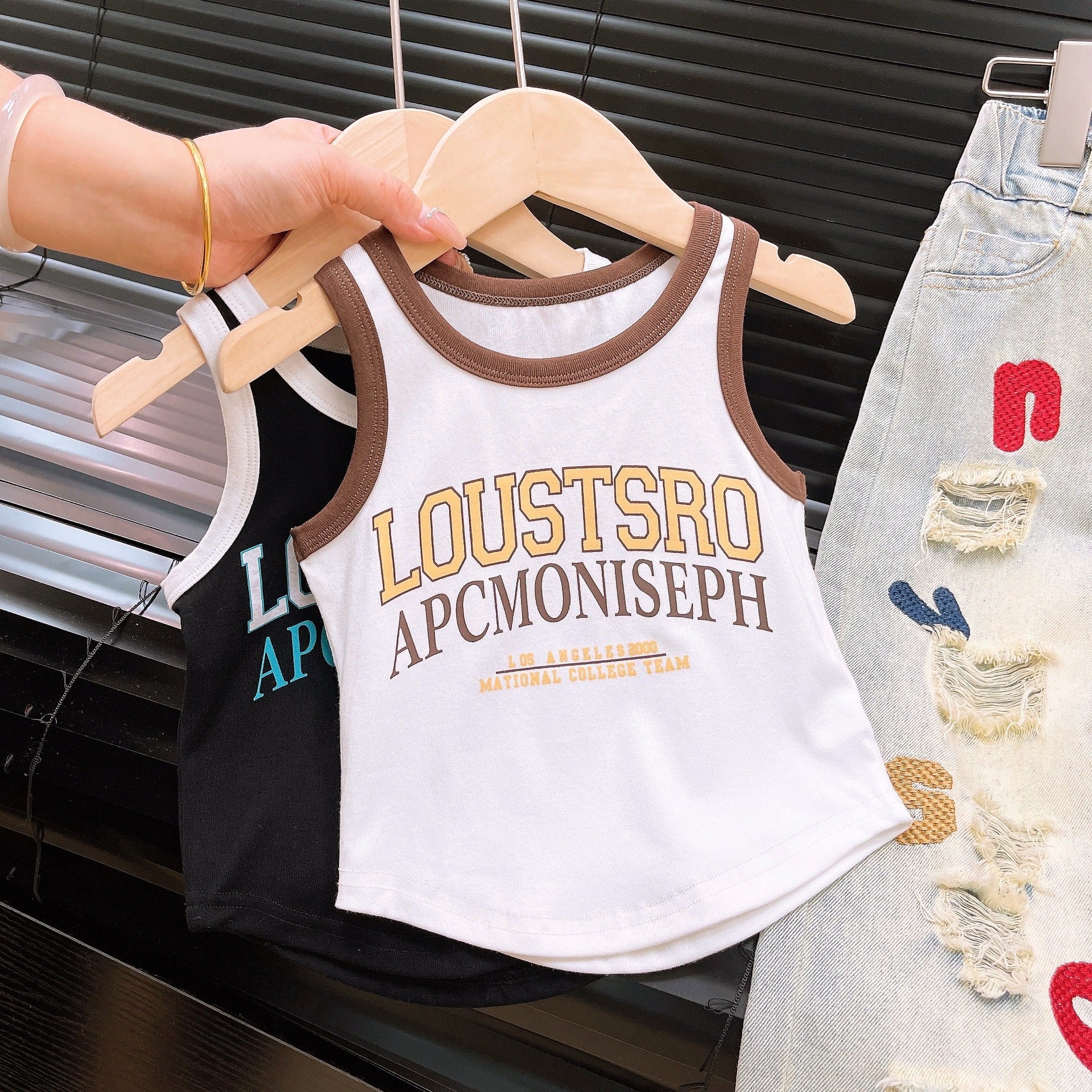 [363746] - Baju Setelan Atasan Kutung Celana Bordir Ripped Jeans Fashion Anak Perempuan - Motif Street Style