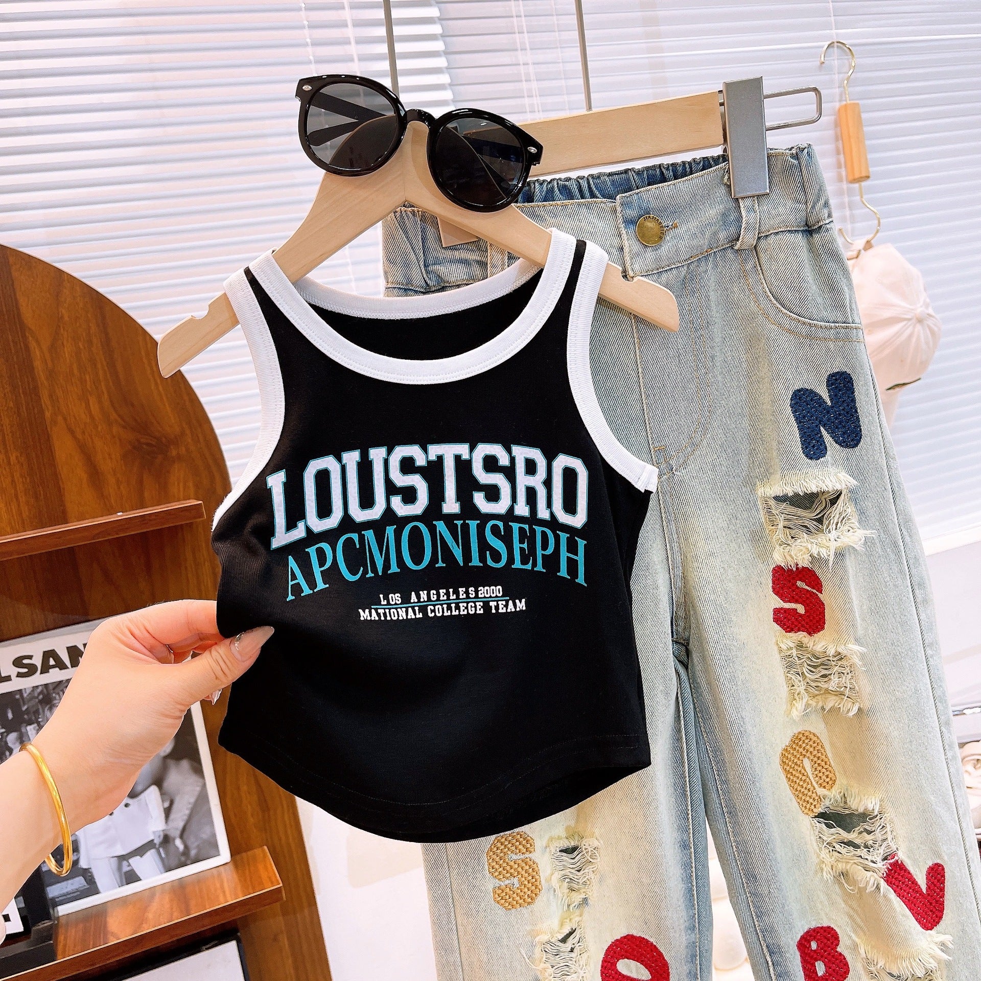 [363746] - Baju Setelan Atasan Kutung Celana Bordir Ripped Jeans Fashion Anak Perempuan - Motif Street Style