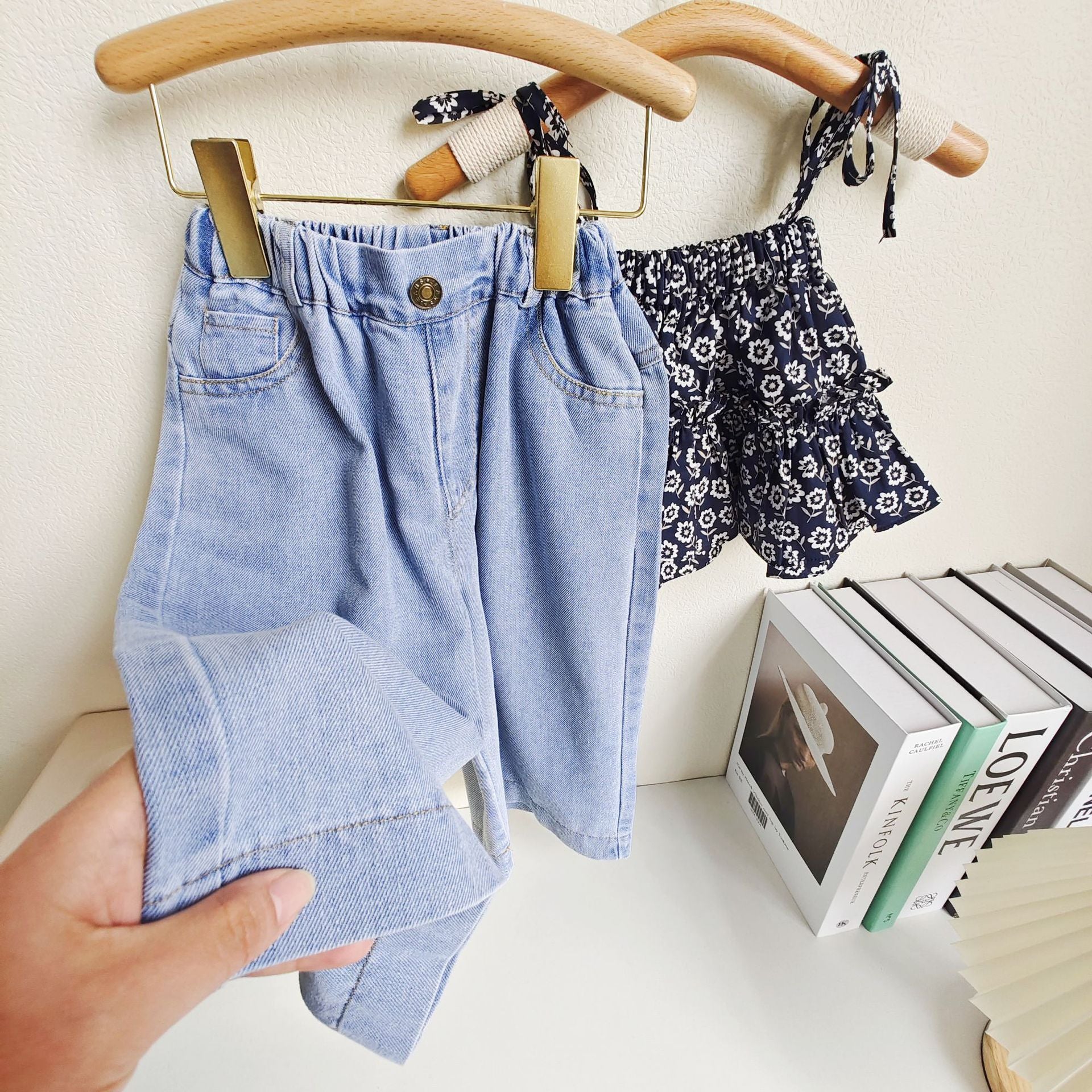 BABYHOKI STORE Usia 7 8 9 10 Tahun Baju Anak Tanggung Cewek [363615] - Setelan Blouse Crop Celana Jeans Kulot Anak Perempuan - Motif Shadow Flower