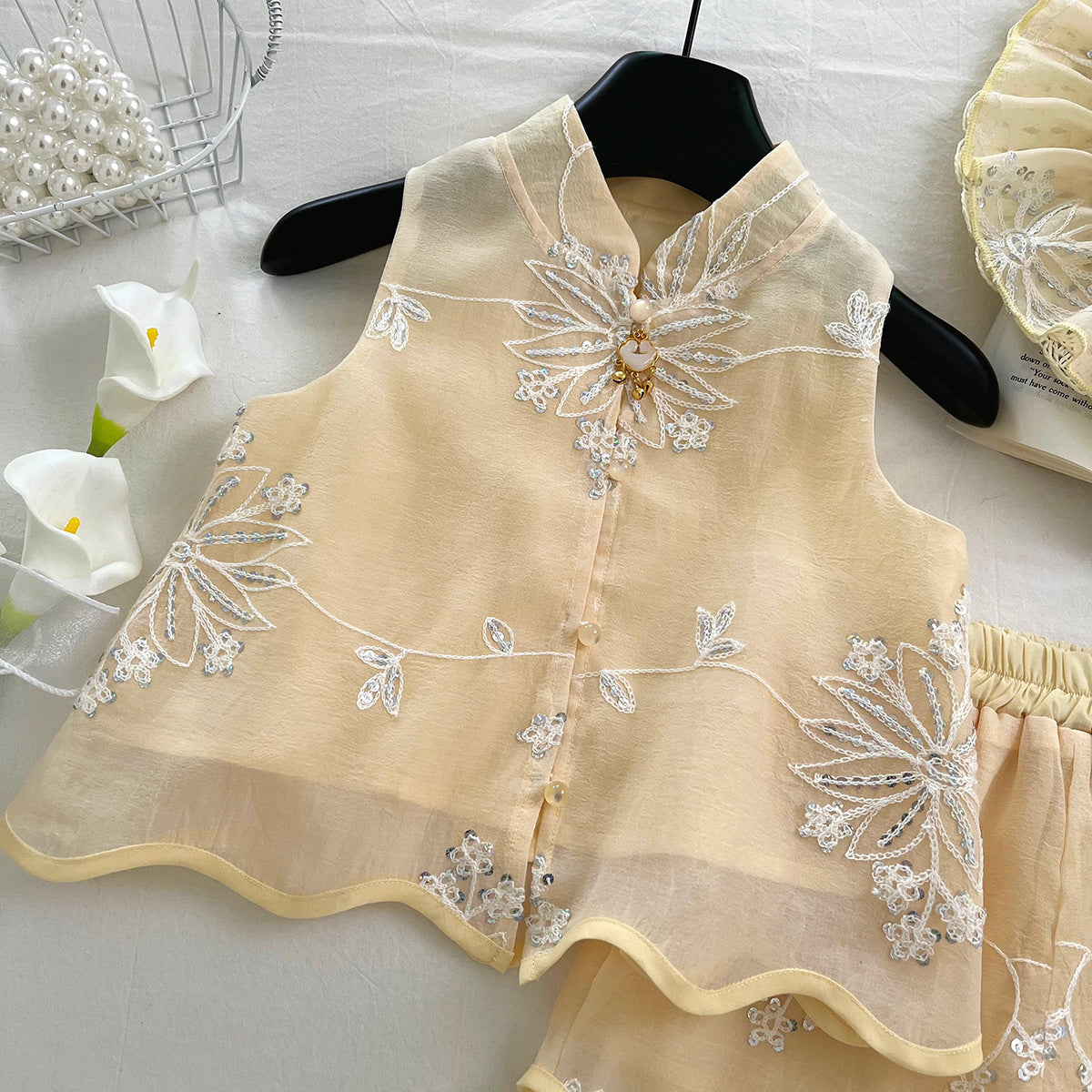 [963197] - One Set 2in1 Baju Setelan Cheongsam Shanghai Imlek Atasan Lengan Kutung Bawahan Celana Pendek Chinese Fashion Anak Perempuan Cewek - Motif Floral Plate - BABYHOKI STORE