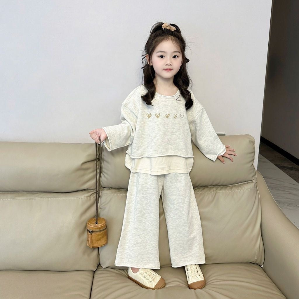 [907102] - One Set 2in1 Baju Setelan Outerwear Atasan Lengan Panjang Bawahan Celana Panjang Korean Casual Fashion Anak Perempuan Cewek - Motif Small Love - BABYHOKI STORE - BABYHOKI STORE