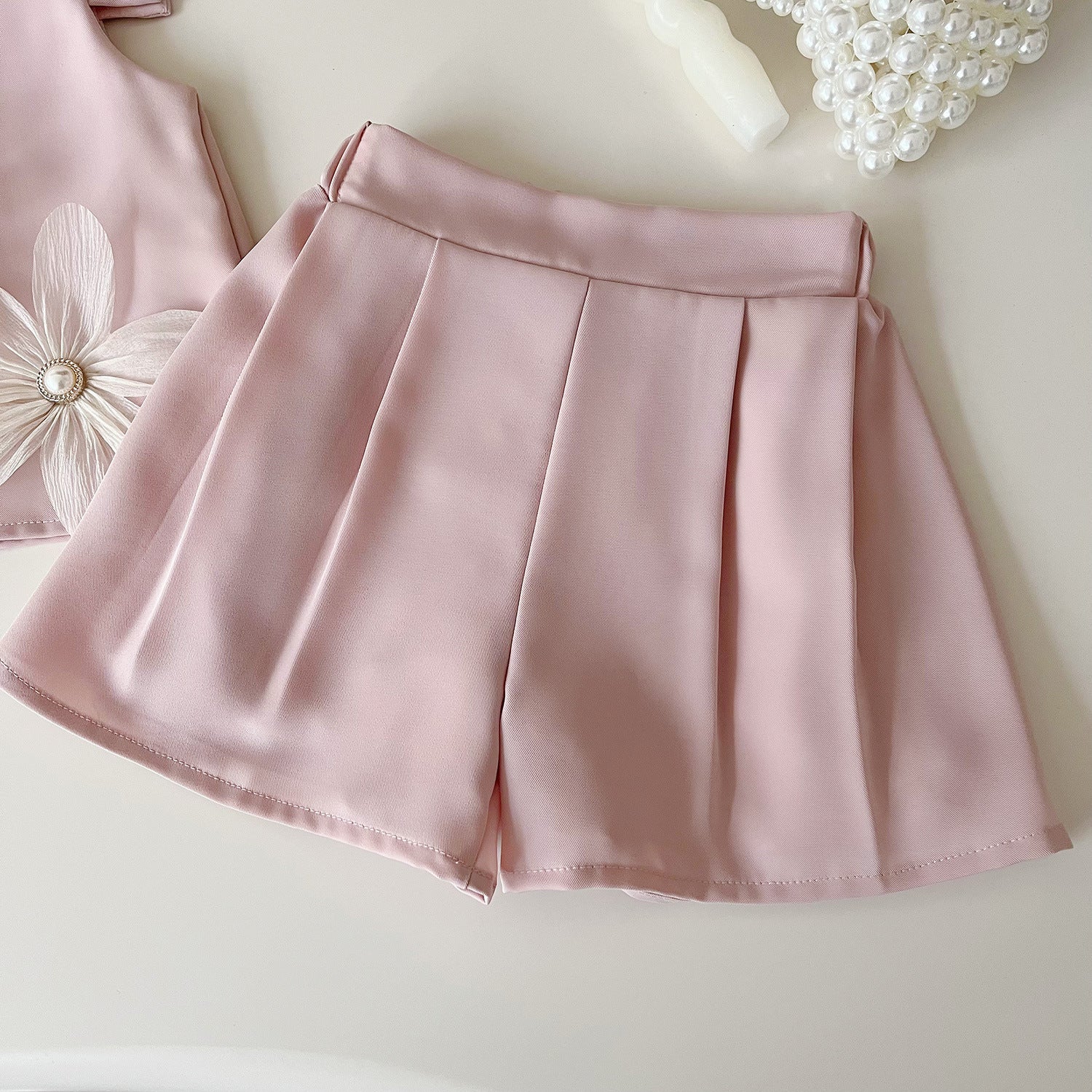 [963278] - One Set 2in1 Baju Setelan Atasan Blouse Lengan Kutung Bawahan Celana Pendek Style Korean Anak Perempuan Cewek - Motif Pearl Flower- BABYHOKI STORE