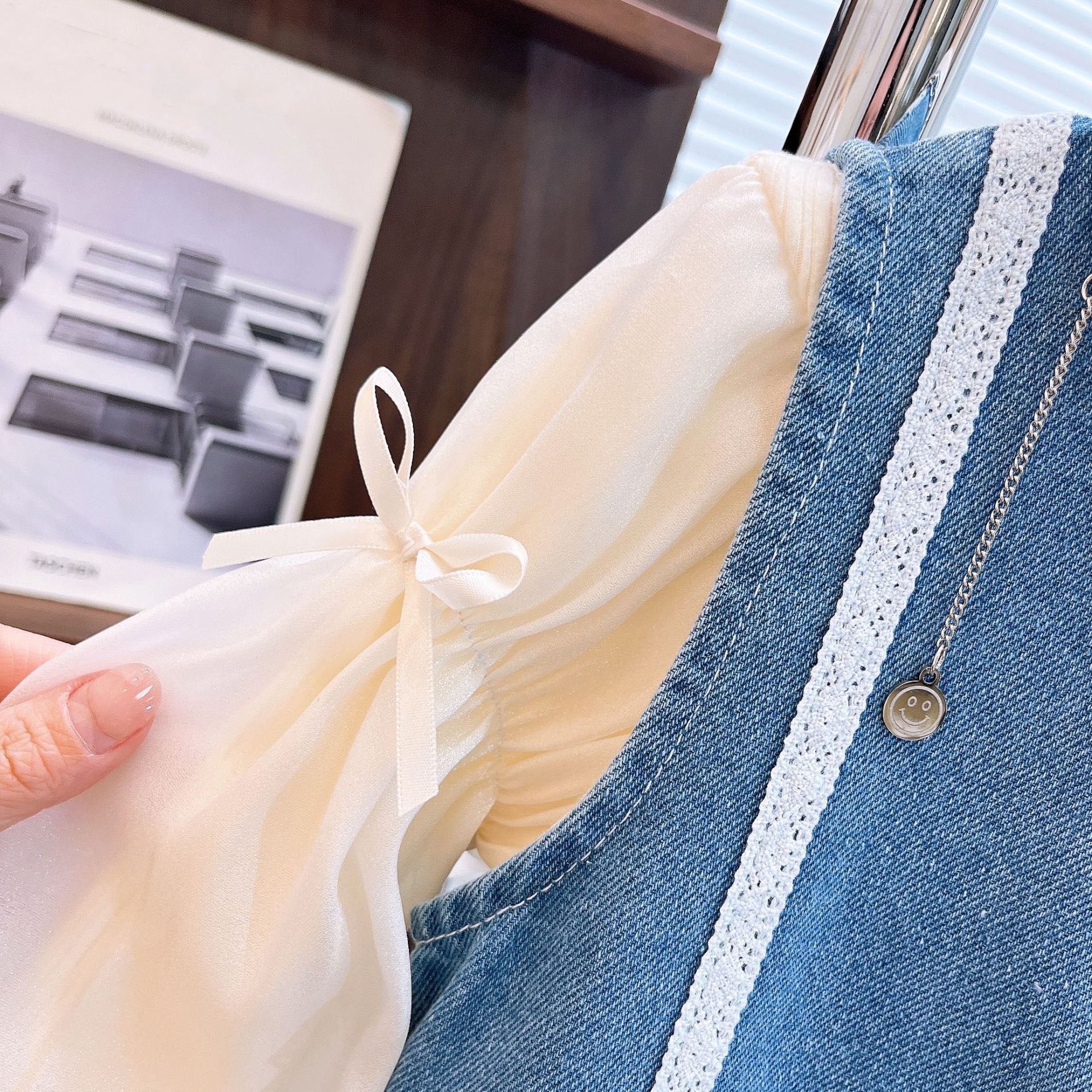 [363919] - One Set 3in1 Baju Setelan Atasan Blouse Lengan Panjang Vest Rompi Kutung Jeans Bawahan Celana Panjang Kulot Fashion Anak Cewek Perempuan - Motif Cute Ribbon - BABYHOKI STORE - BABYHOKI STORE