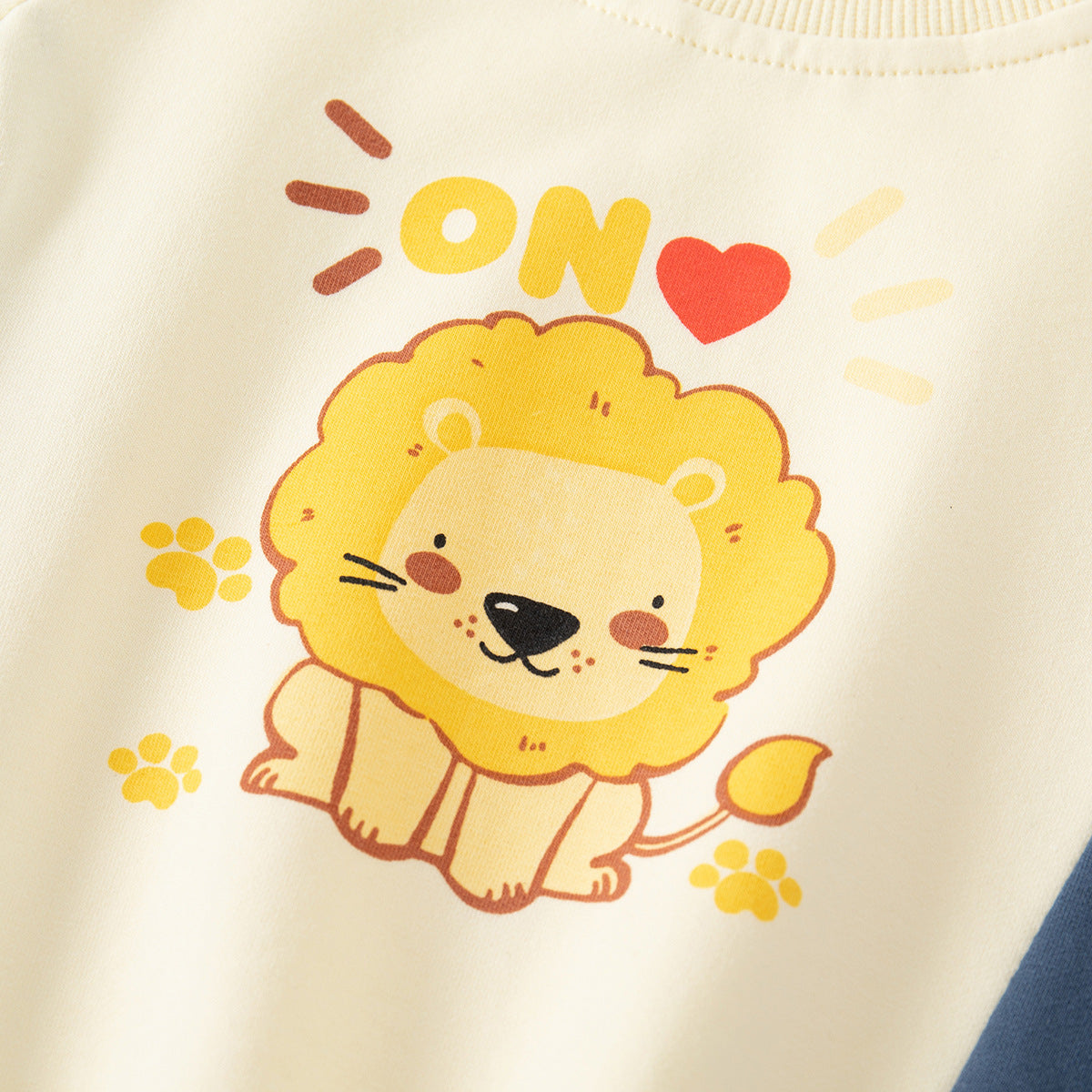 [513698] - Atasan Sweater Lengan Panjang Anak Laki-Laki - Motif On Lion