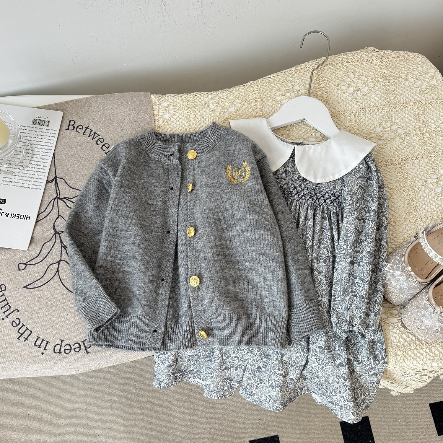[963168] - One Set 2in1 Baju Setelan Dress Lengan Panjang Vest Cardigan Korean Fashion Style Anak Perempuan Cewek - Motif Gray Knitted - BABYHOKI STORE - BABYHOKI STORE